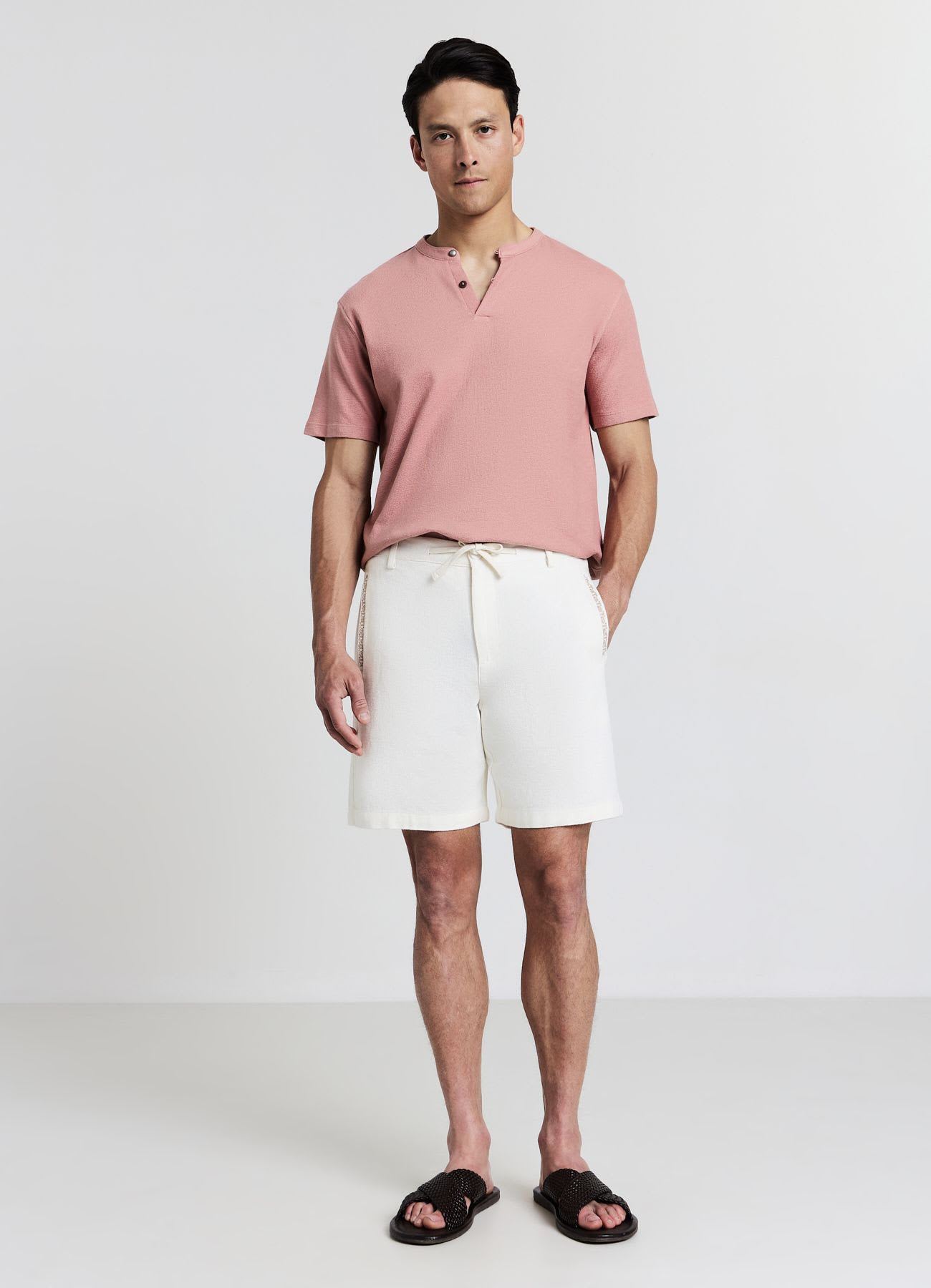 Pantaloncini chino tasche ricamo