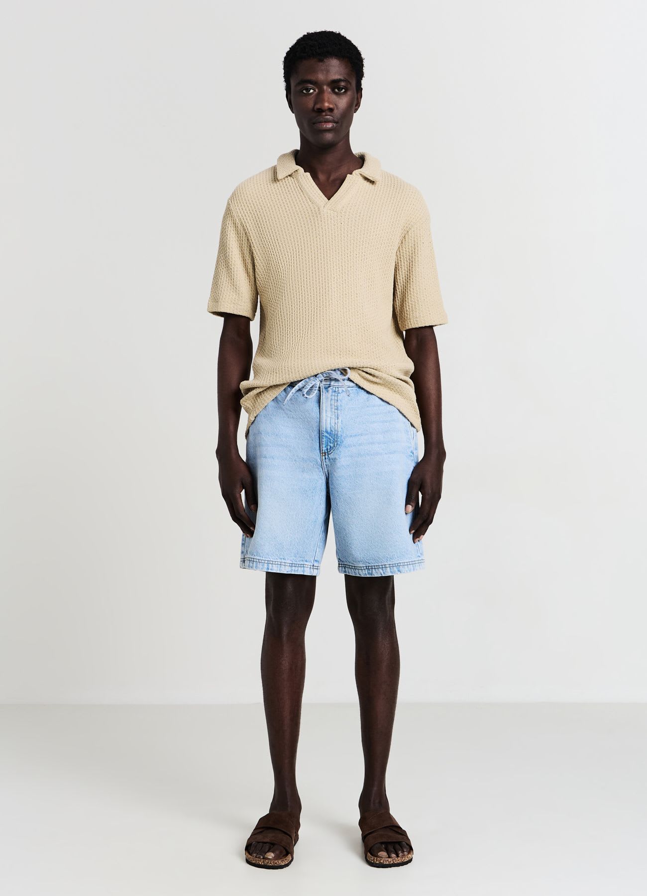 Pantaloncini chino di jeans