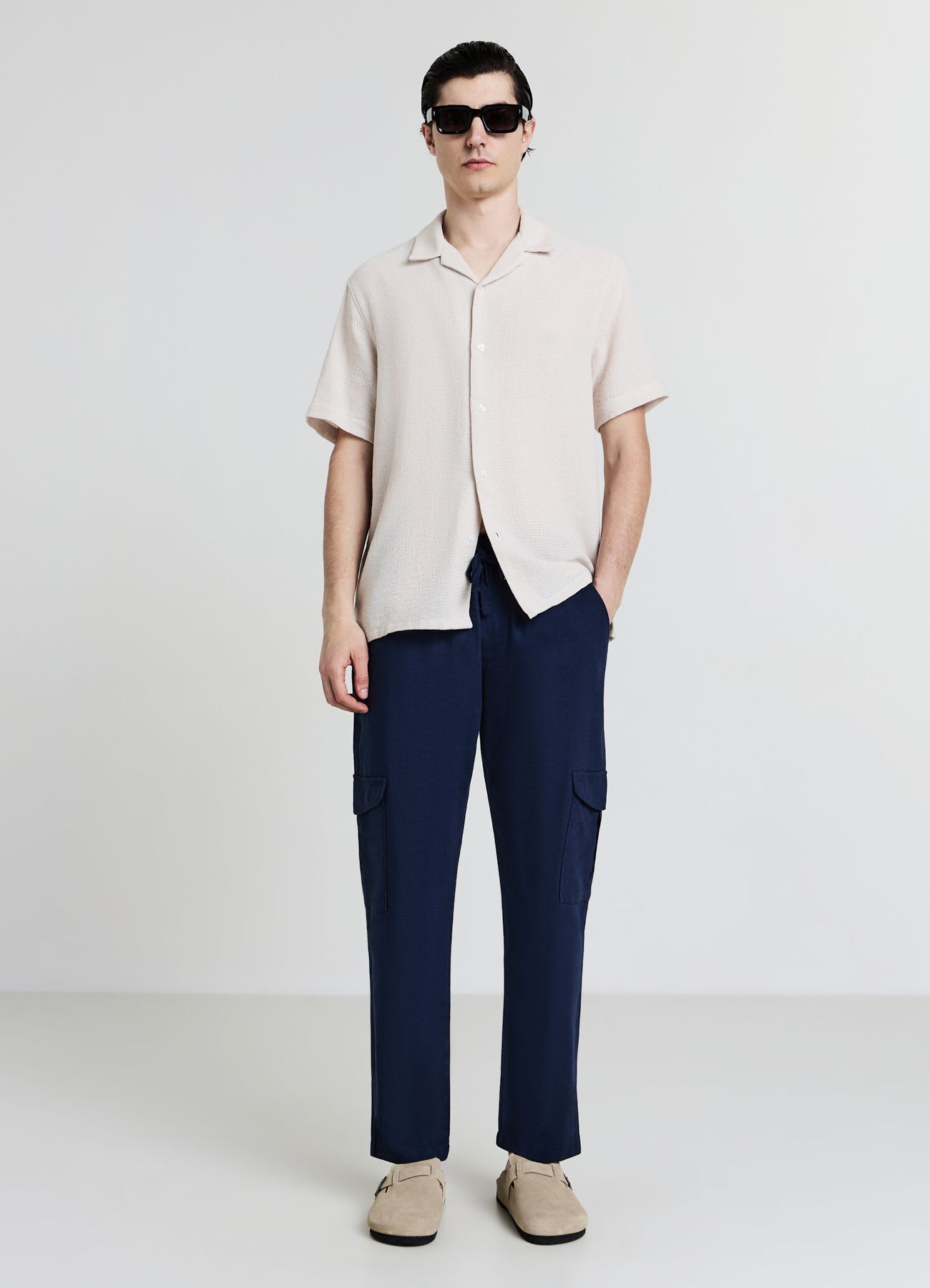 Pantaloni cargo tinta unita
