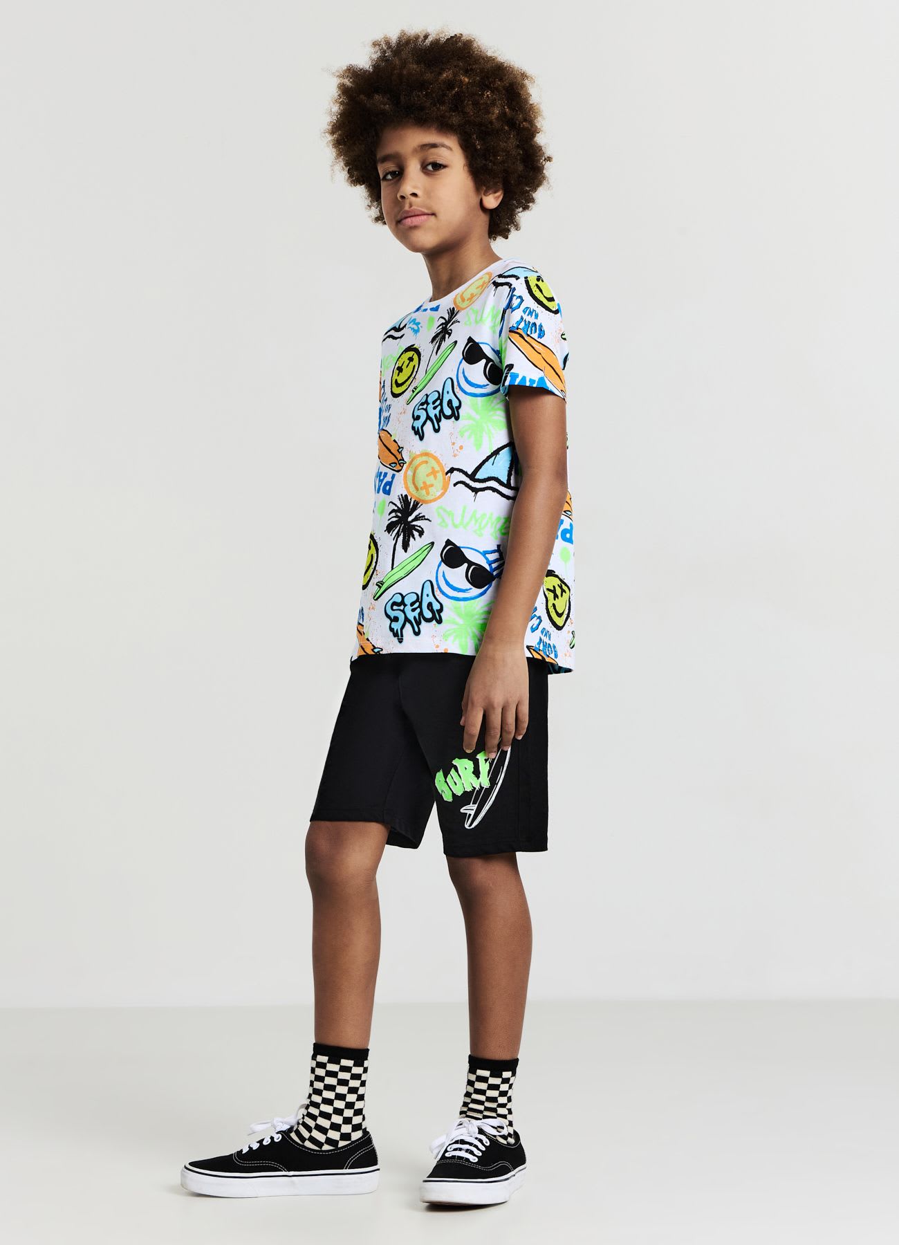 Set t-shirt e shorts con stampe