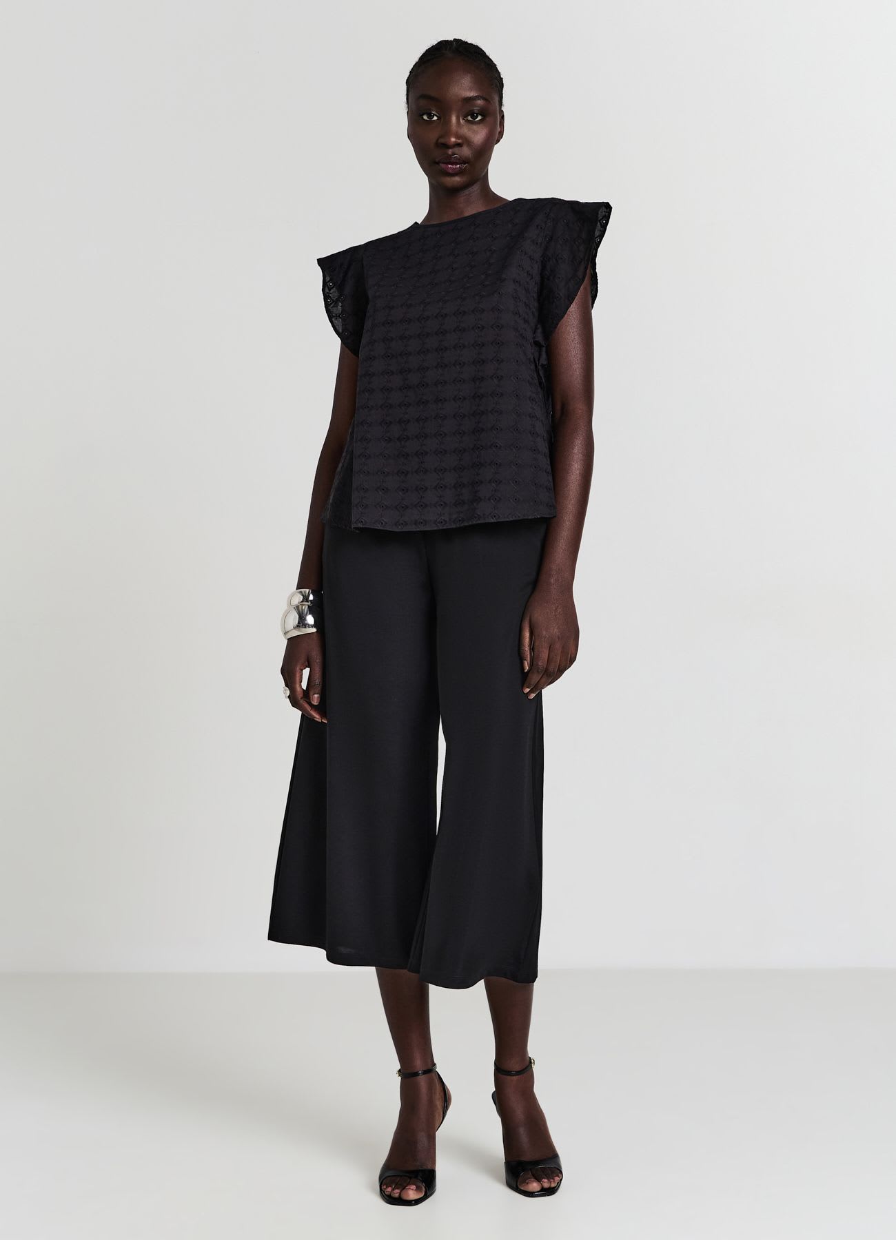 Blusa sangallo con rouches