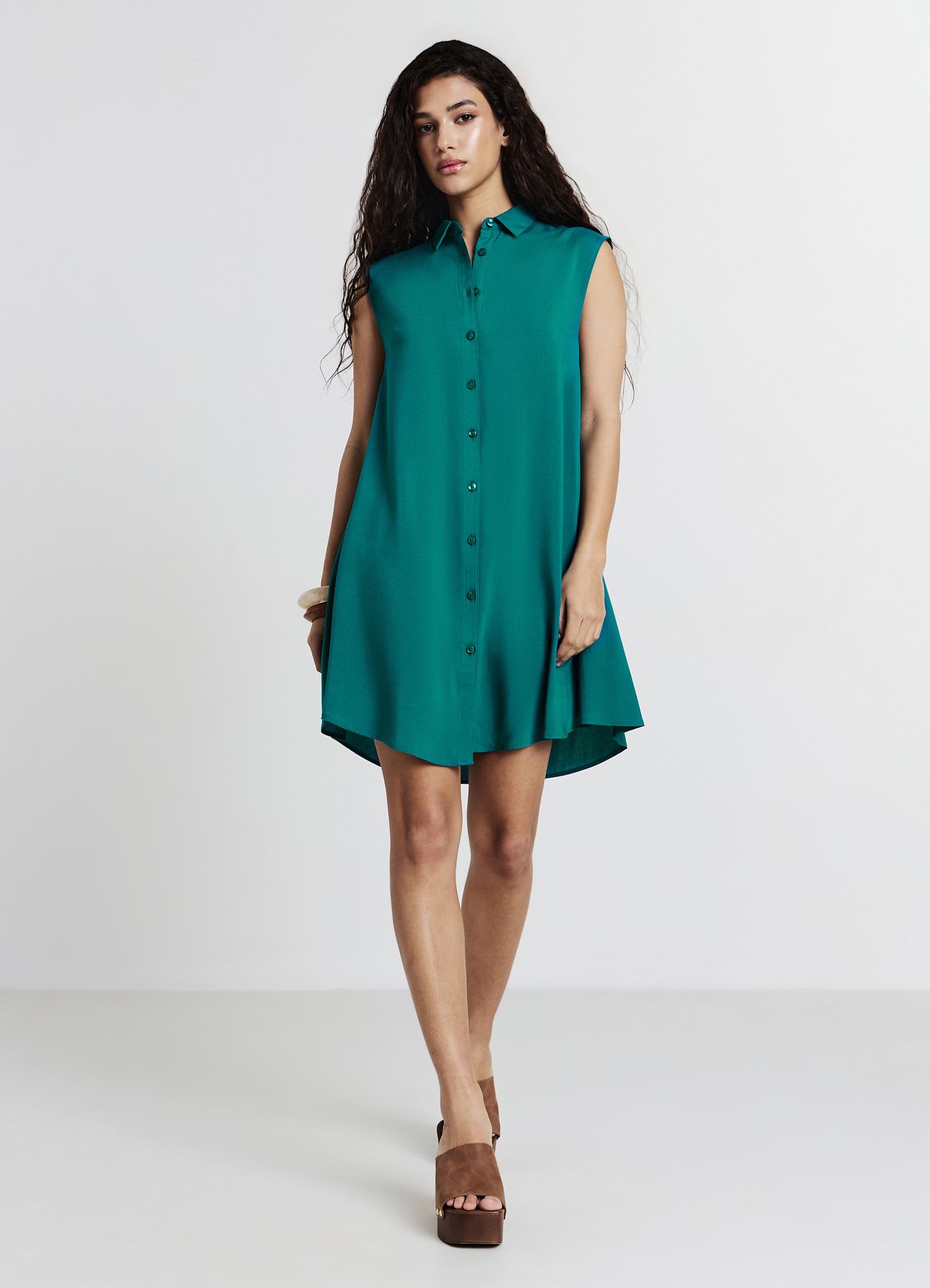 Camicia smanicata lunga
