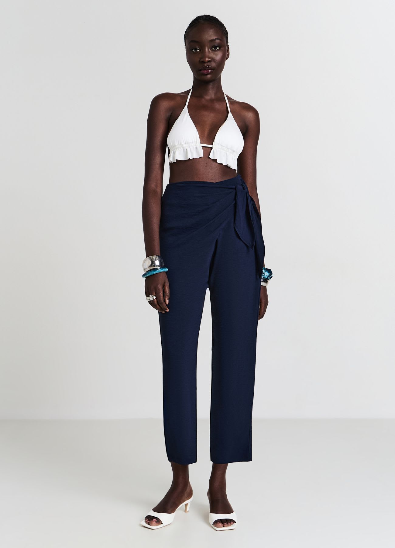 Pantalone con nodo