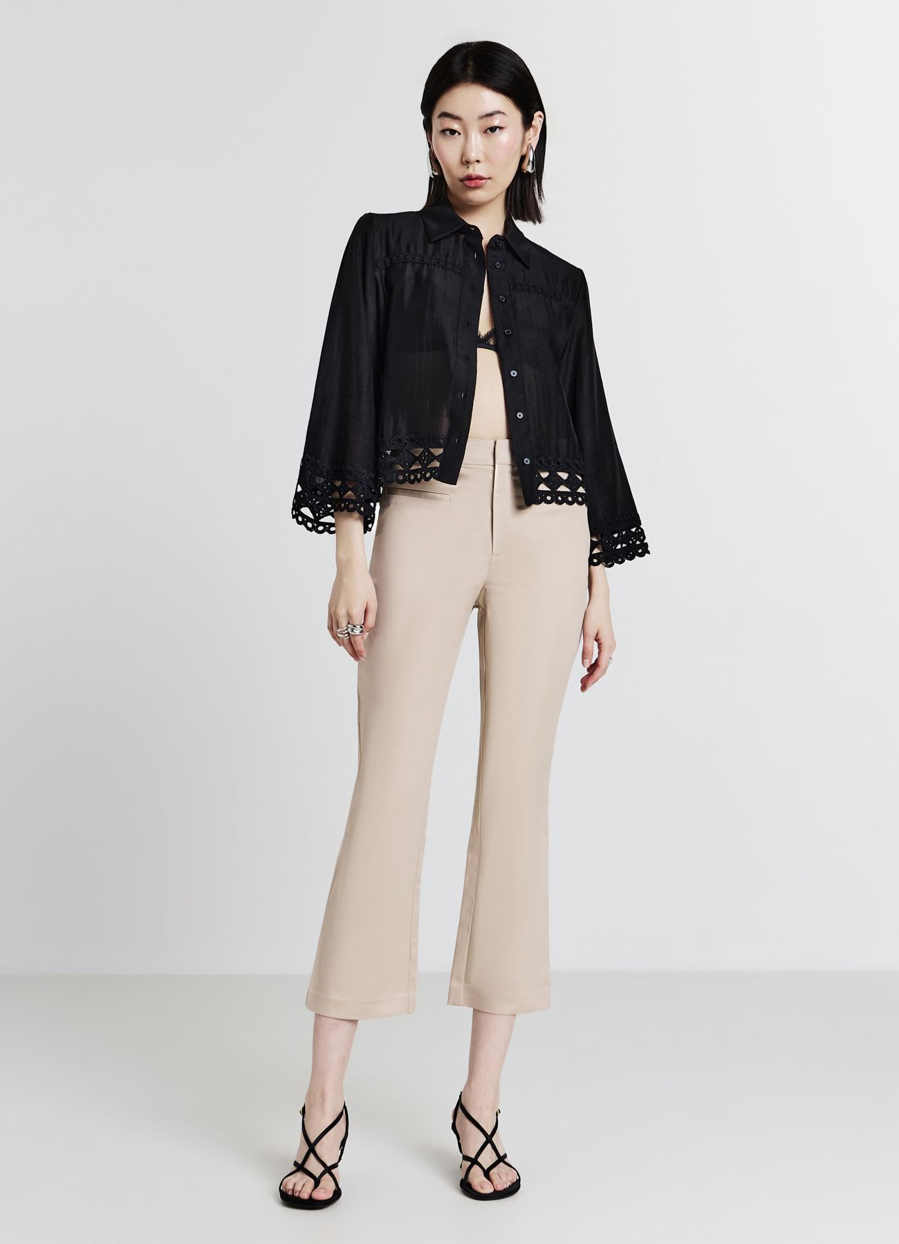 Pantalone cropped flare in rasatello