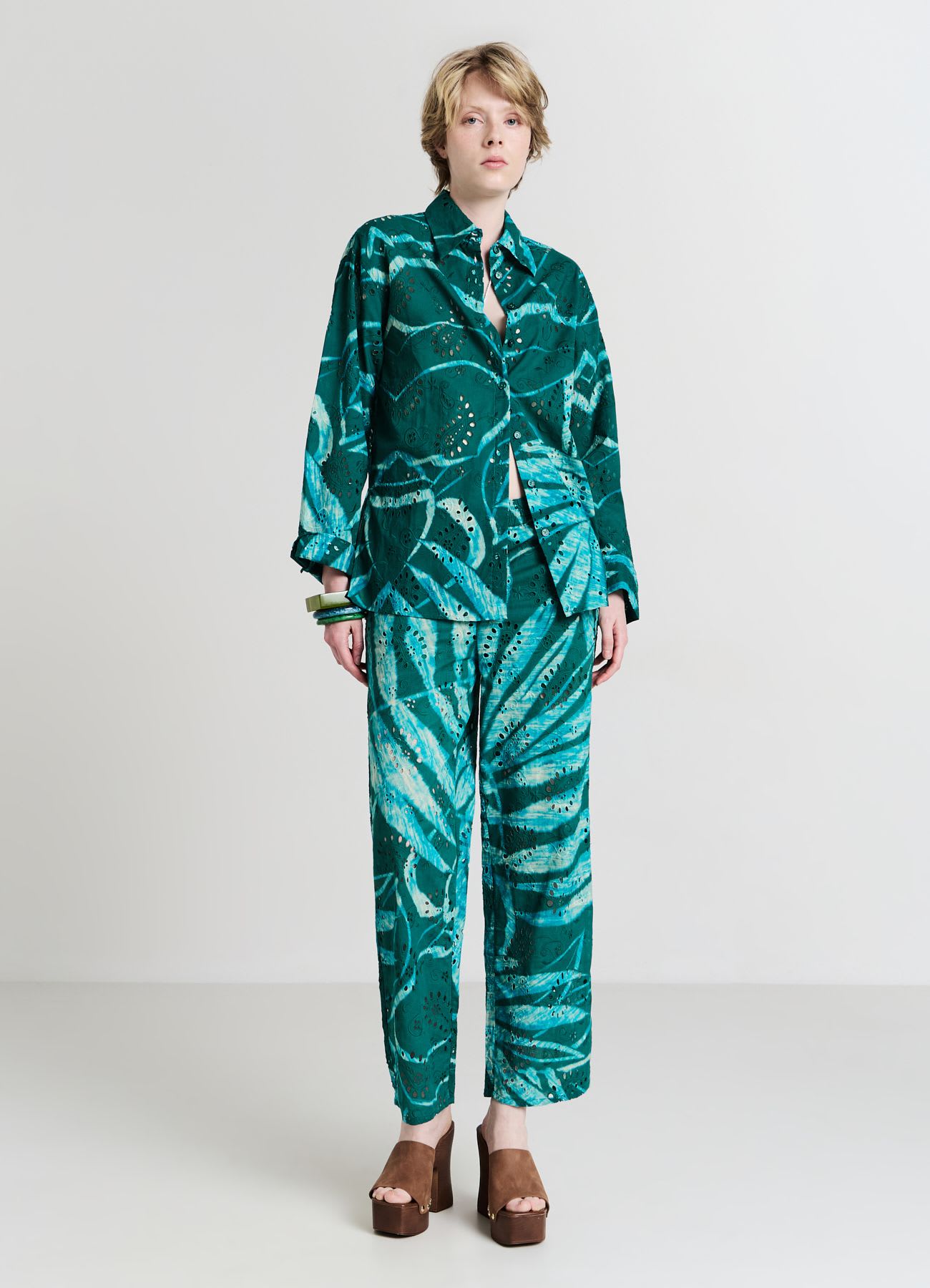 Camicia oversize sangallo fantasia