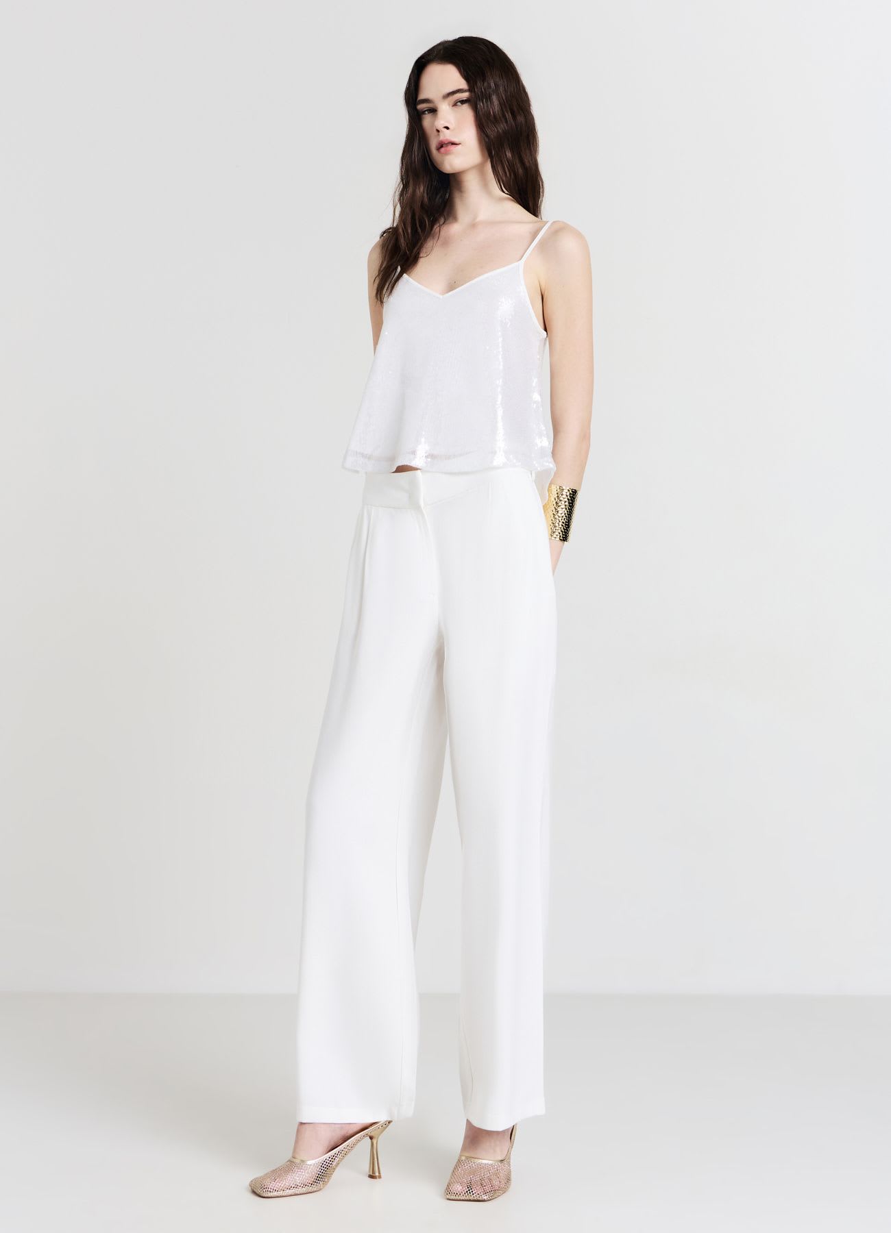 Top svasato paillettes