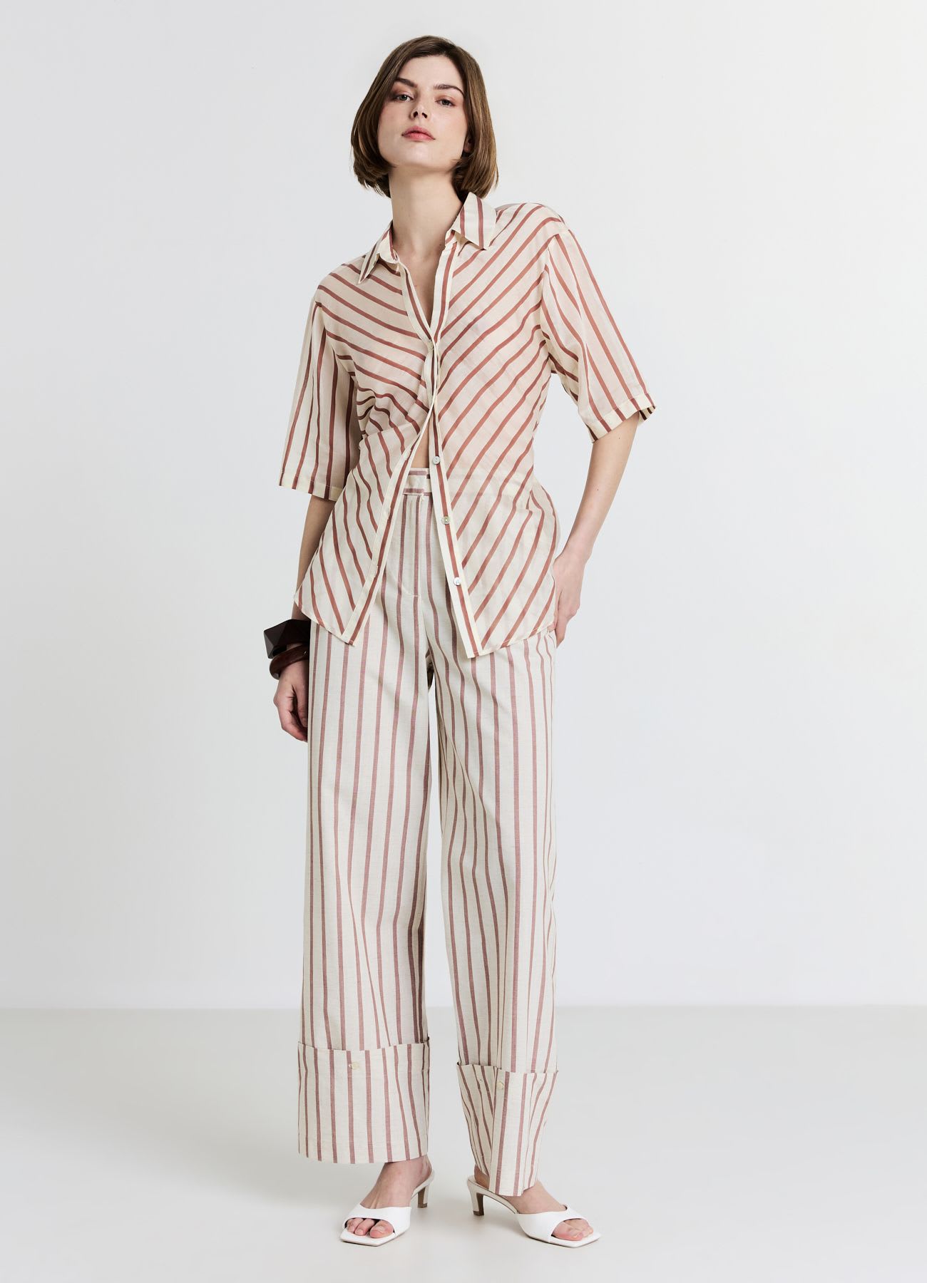 Pantalone straight a righe