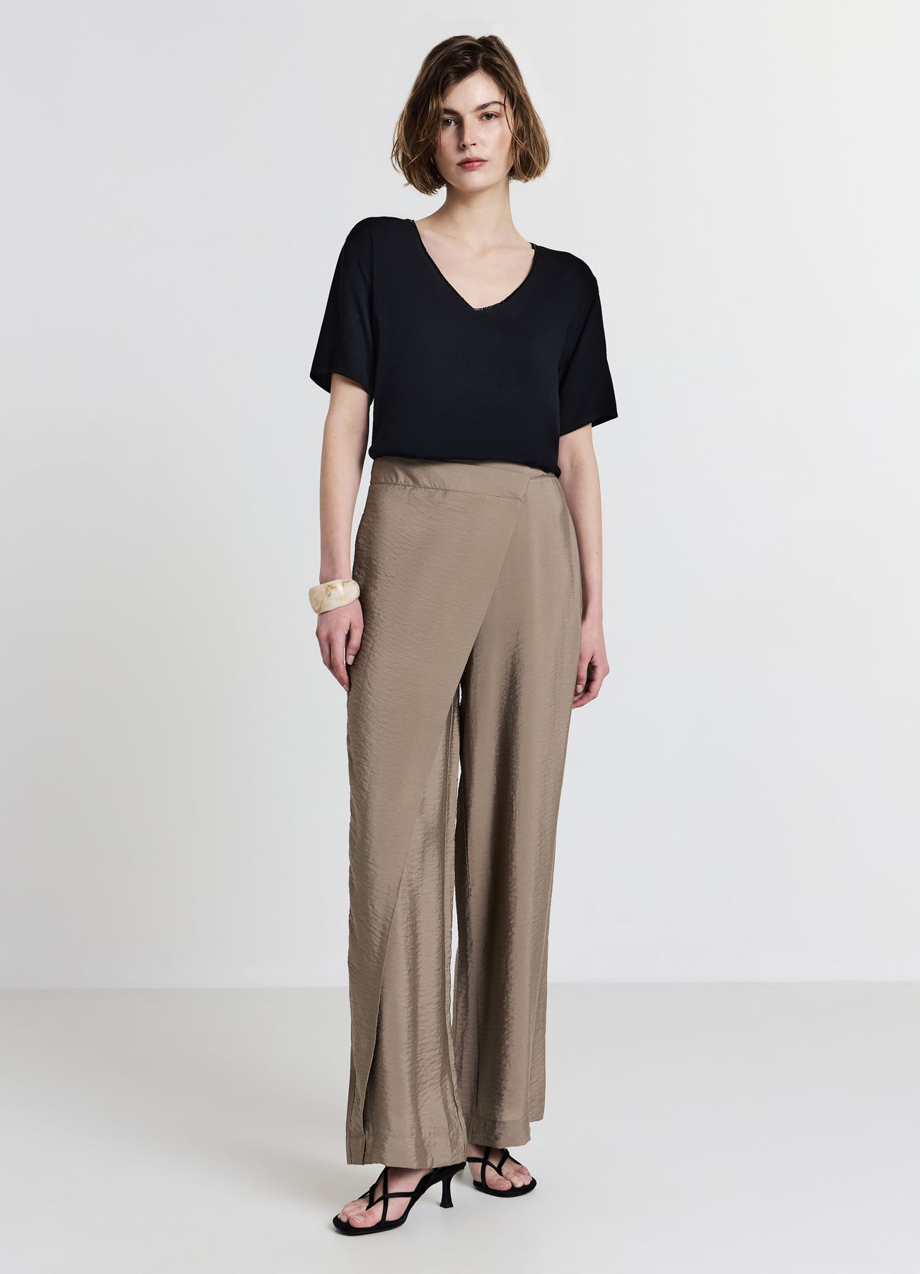 Blusa scollo ampio