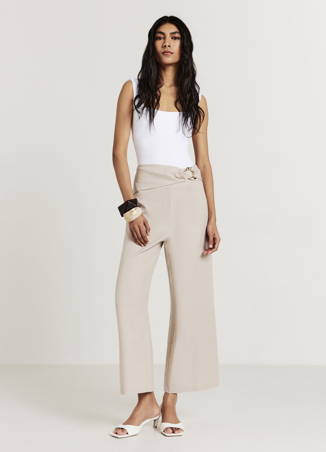 Culotte con fibbia