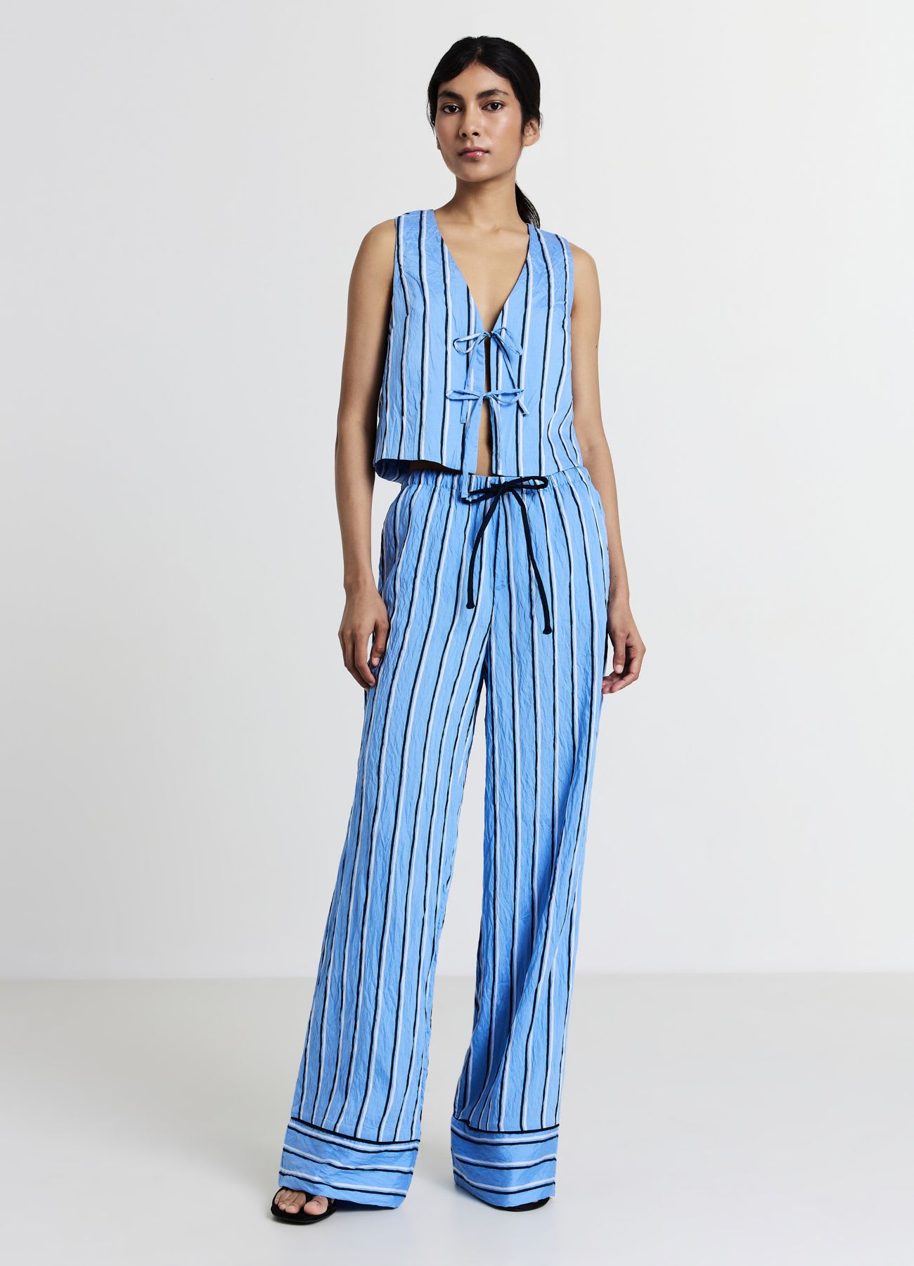 Gilet effetto stropicciato a righe