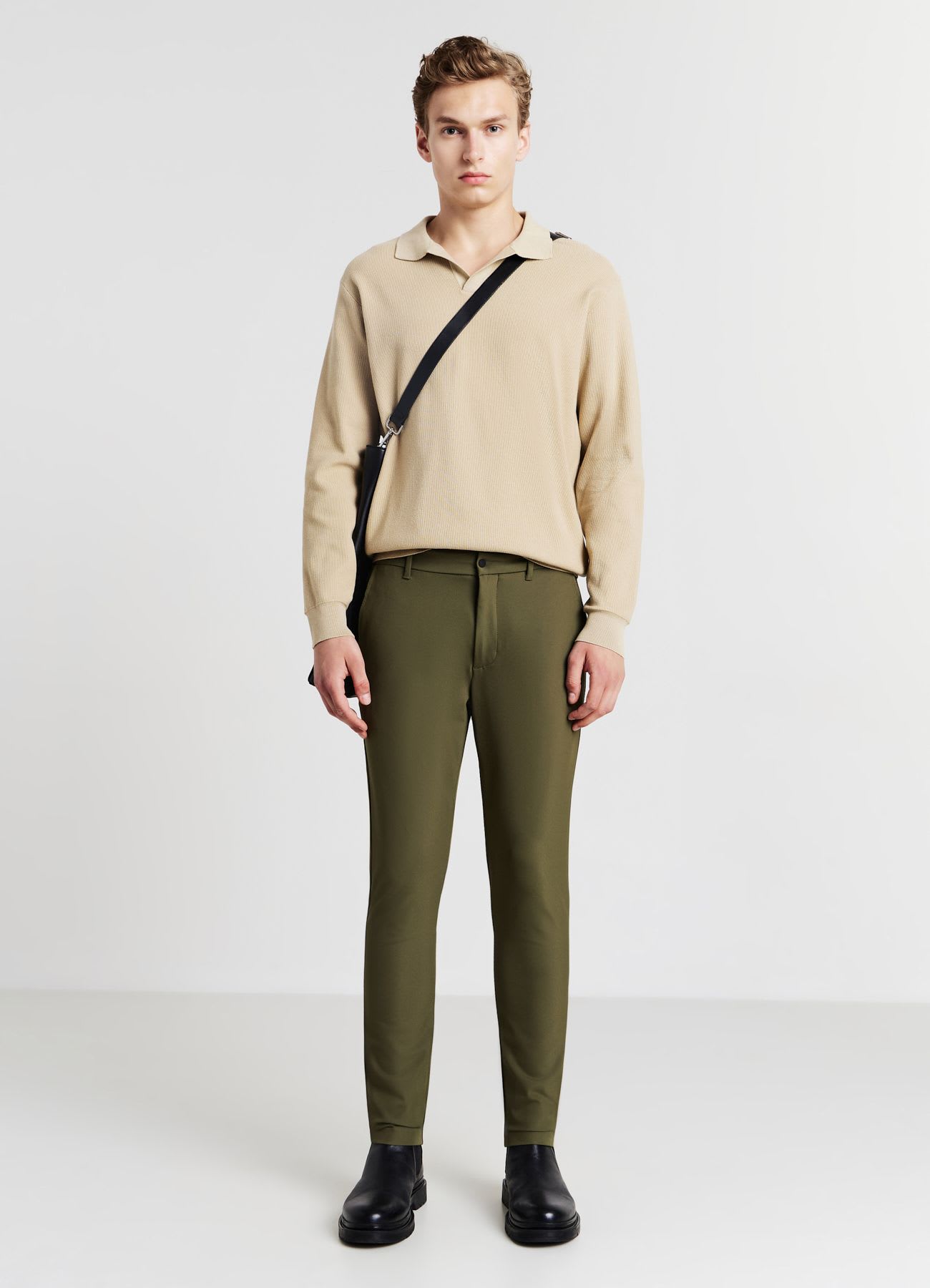 Pantaloni con elastico