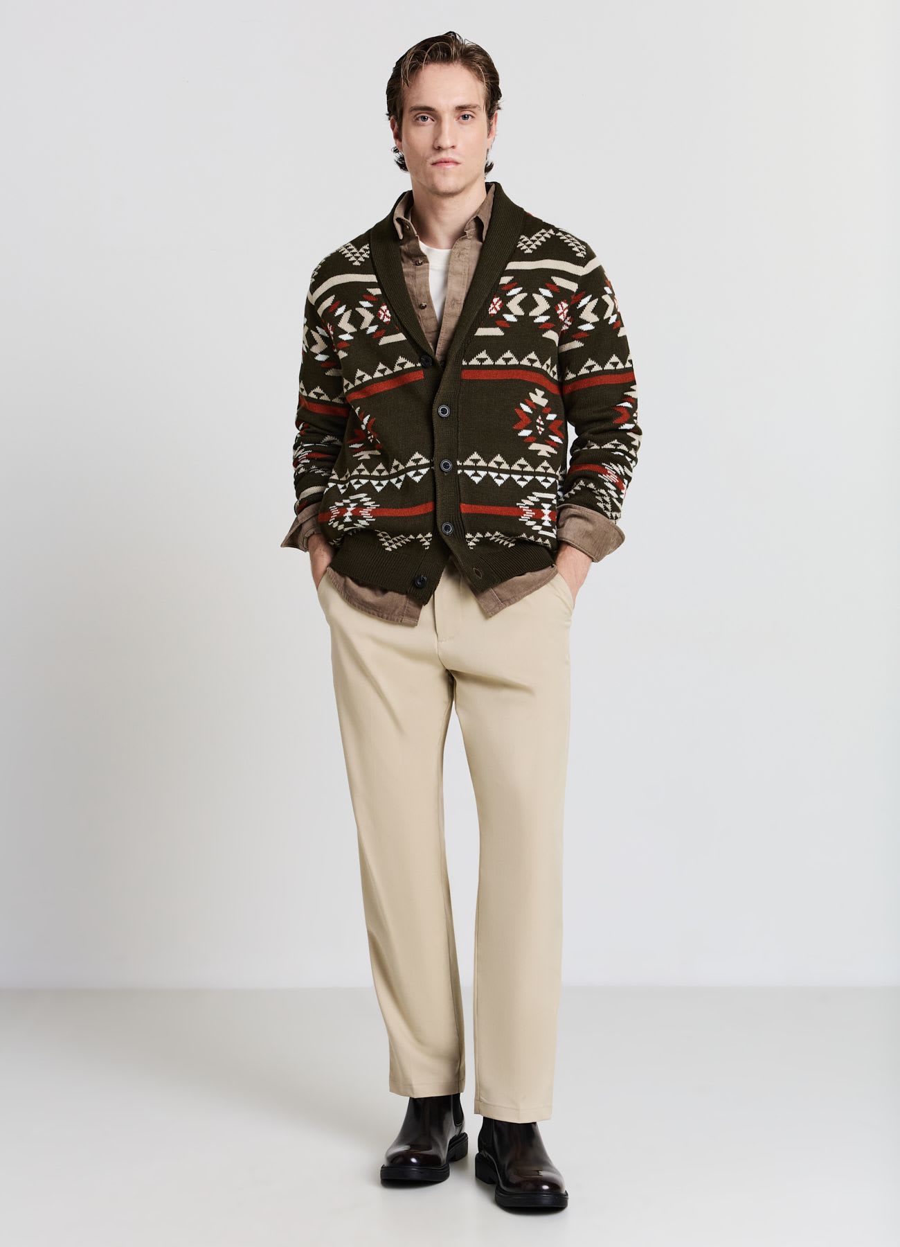 Cardigan con motivo navajo