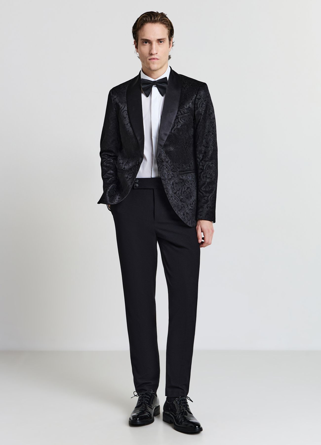 Pantaloni con tasche alla francese
