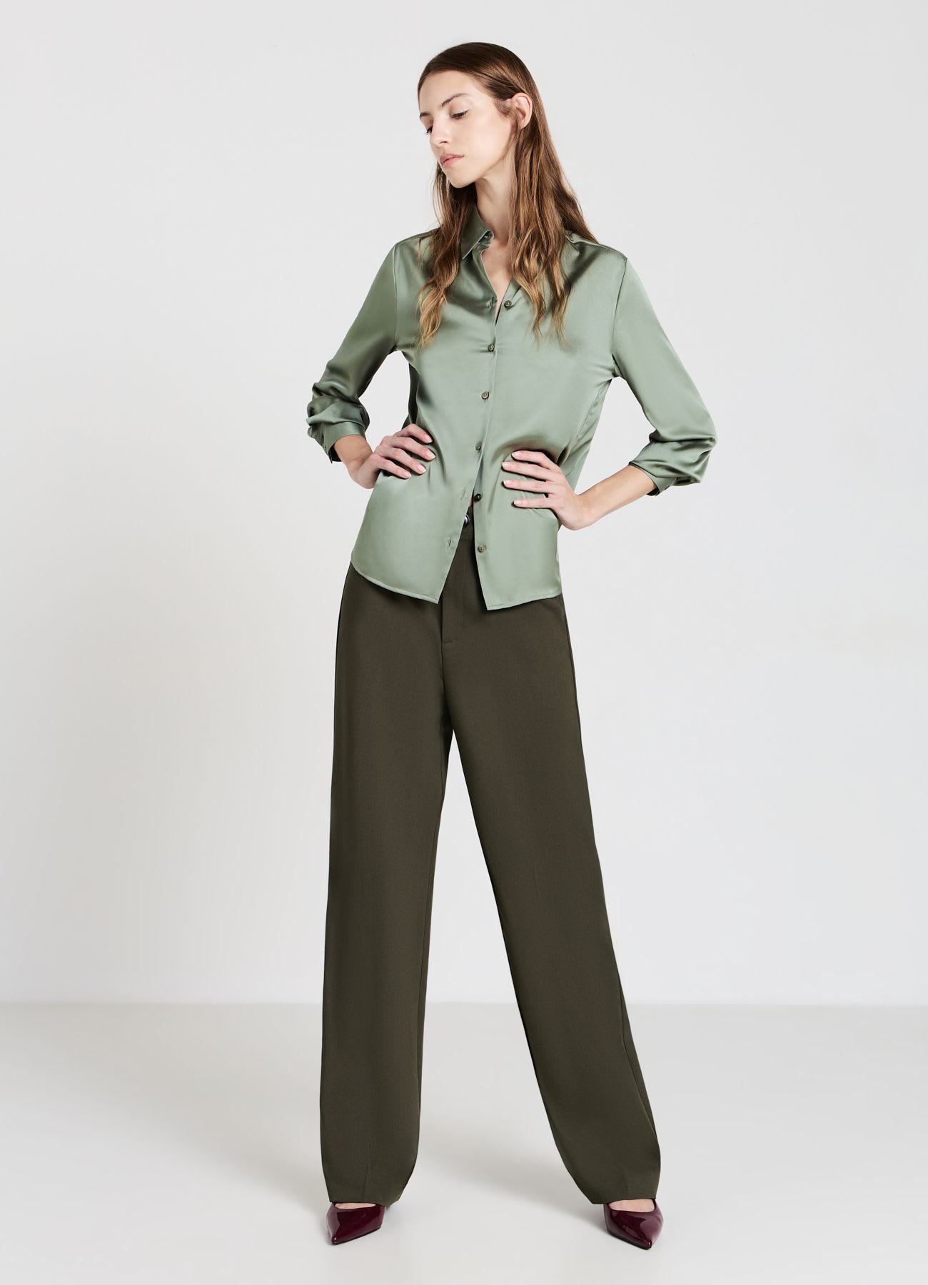 Camicia classica in simil satin