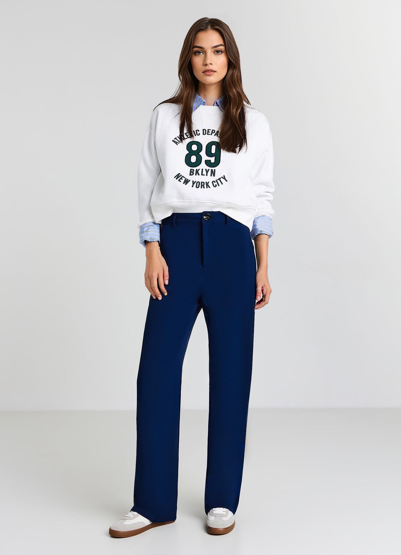 Pantaloni straight con nervature
