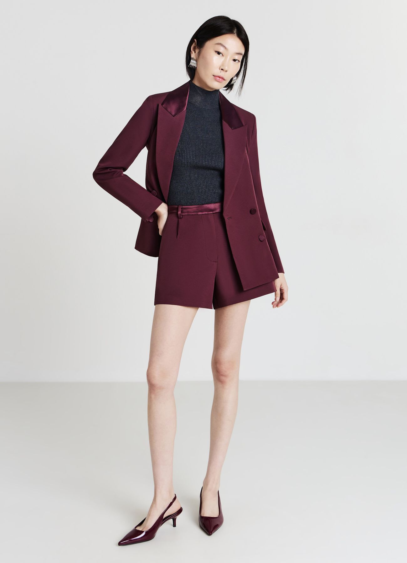 Shorts eleganti vita simil satin