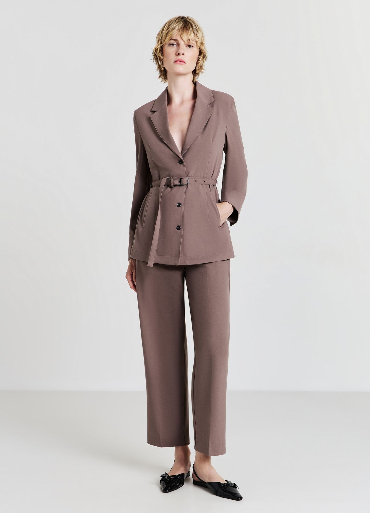 Blazer con cinturino