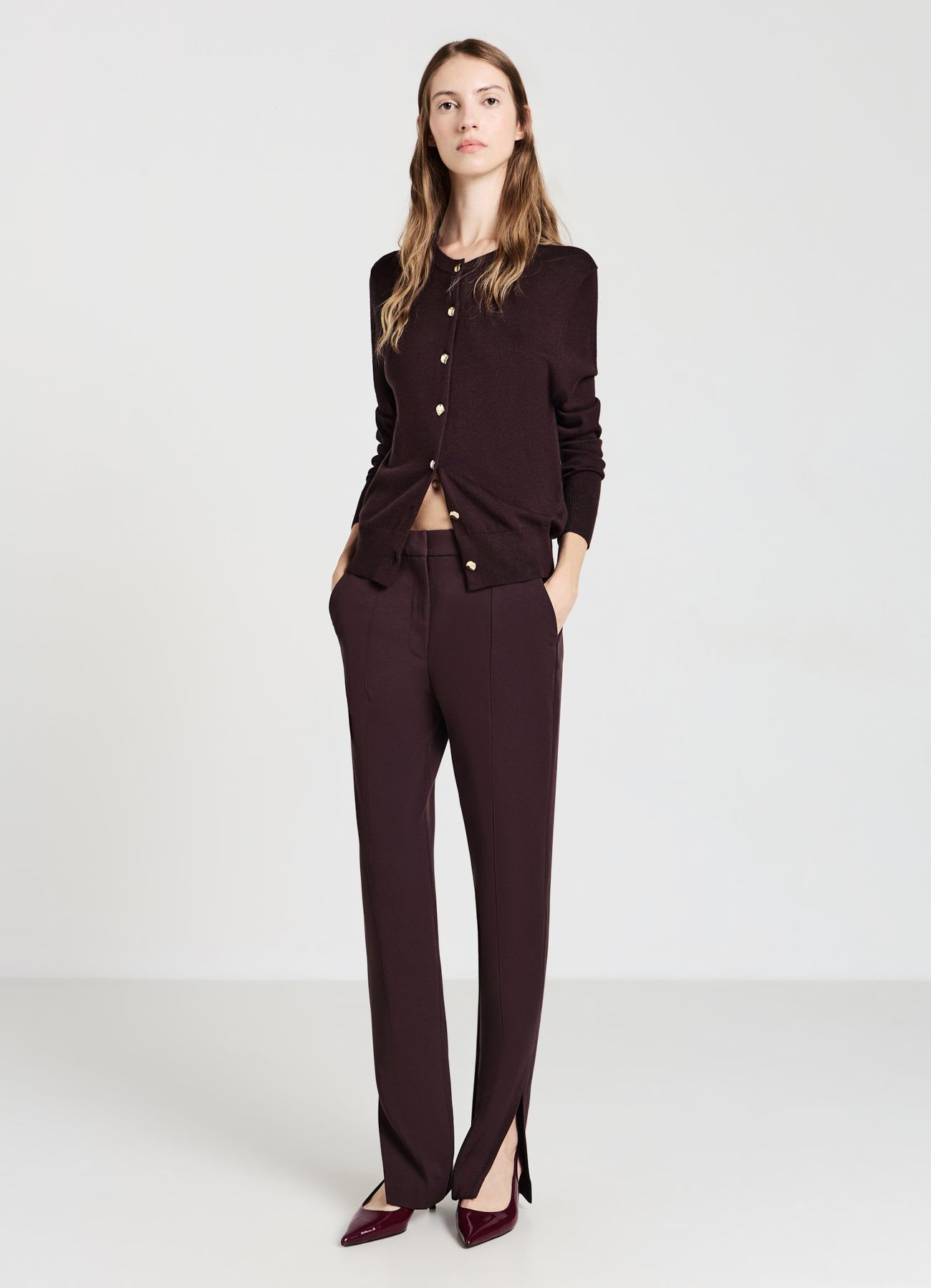 Cardigan con bottoni dorati