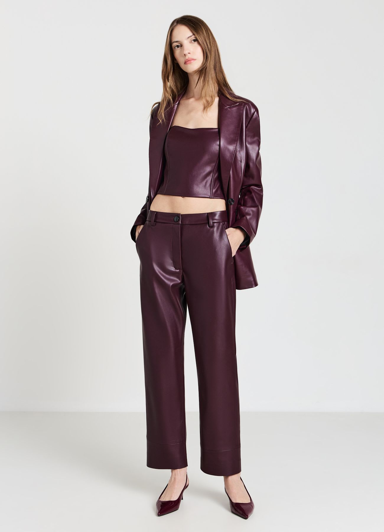 Pantaloni straight in similpelle