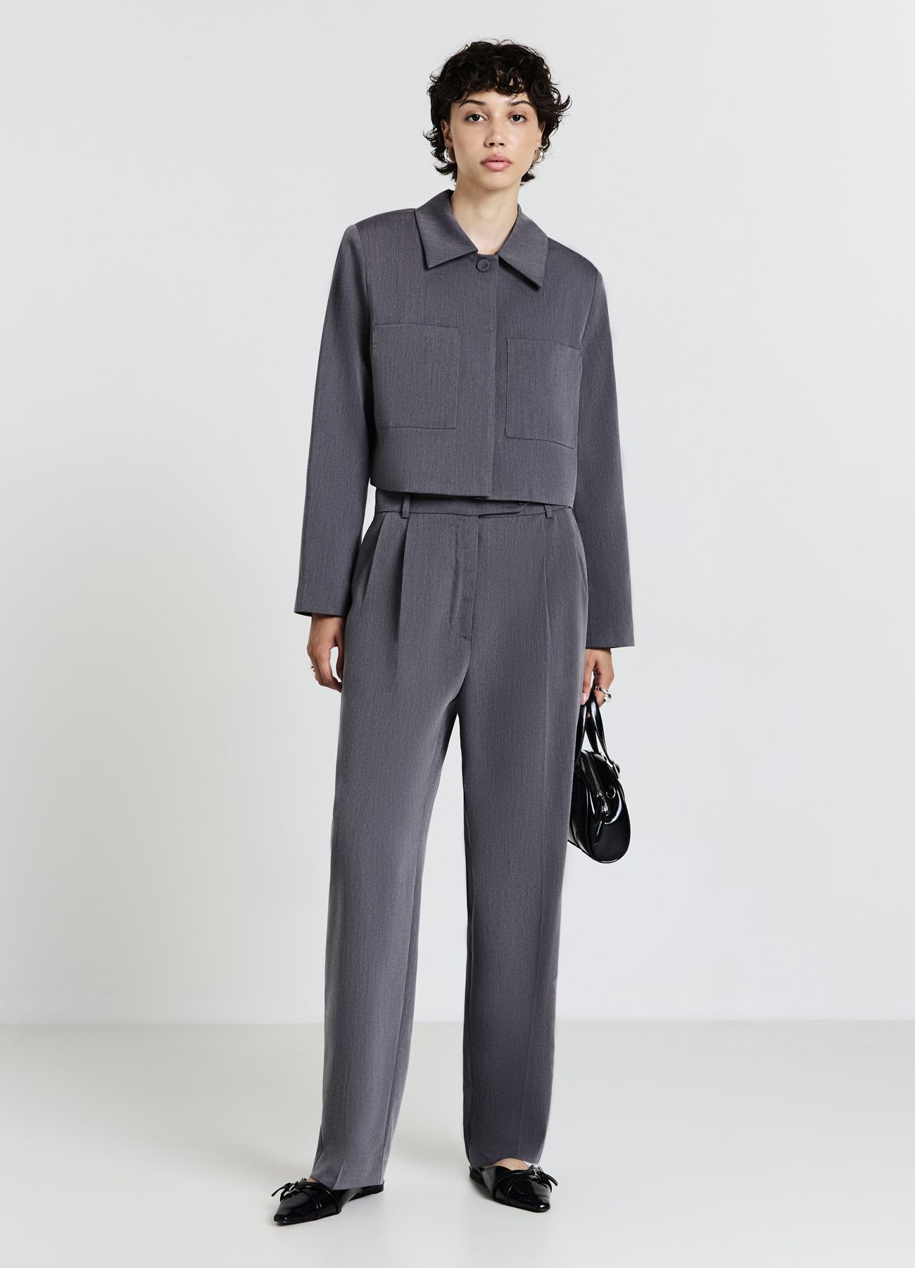 Pantaloni palazzo con doppia pinces