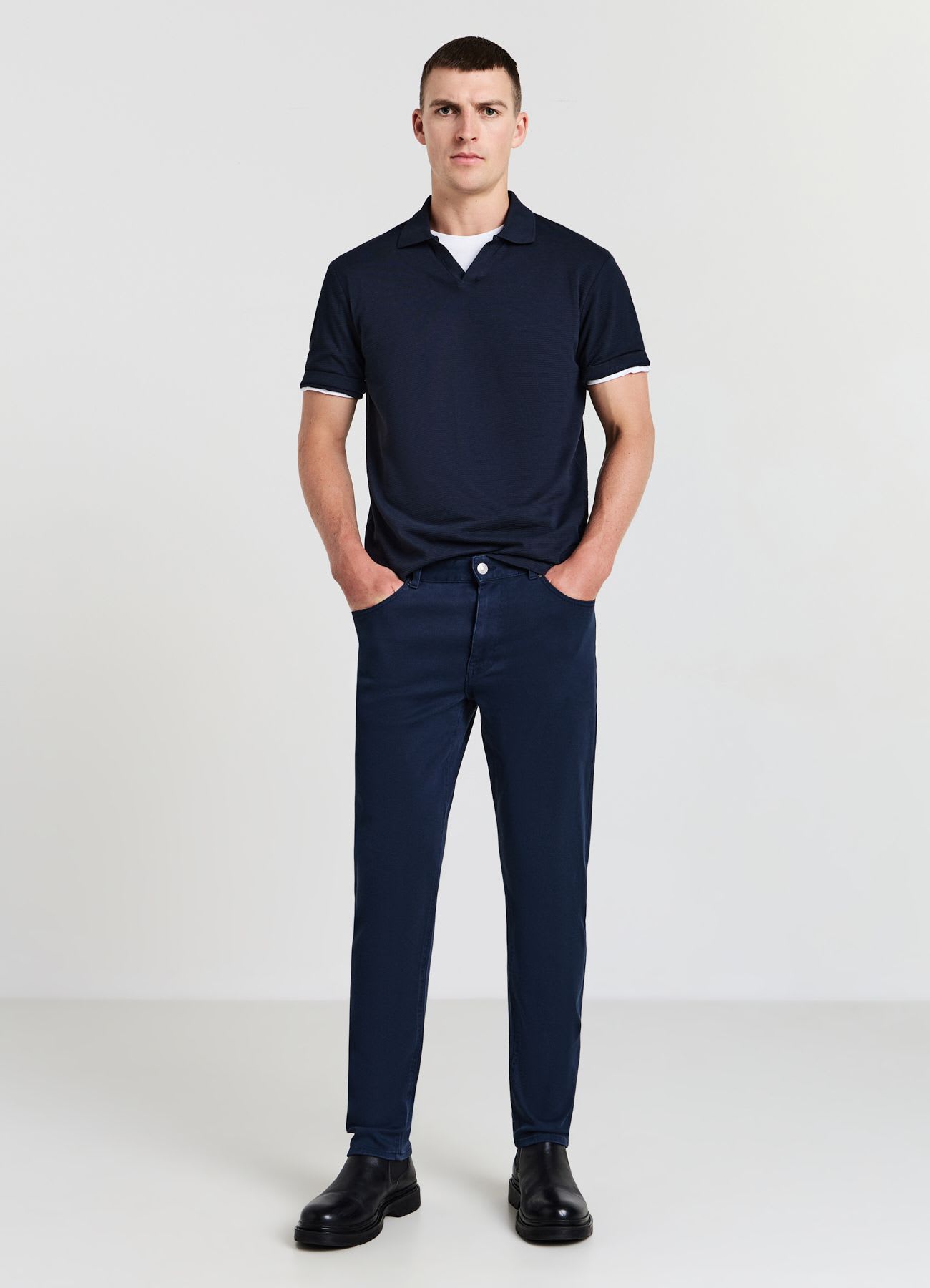 Pantaloni tinta unita
