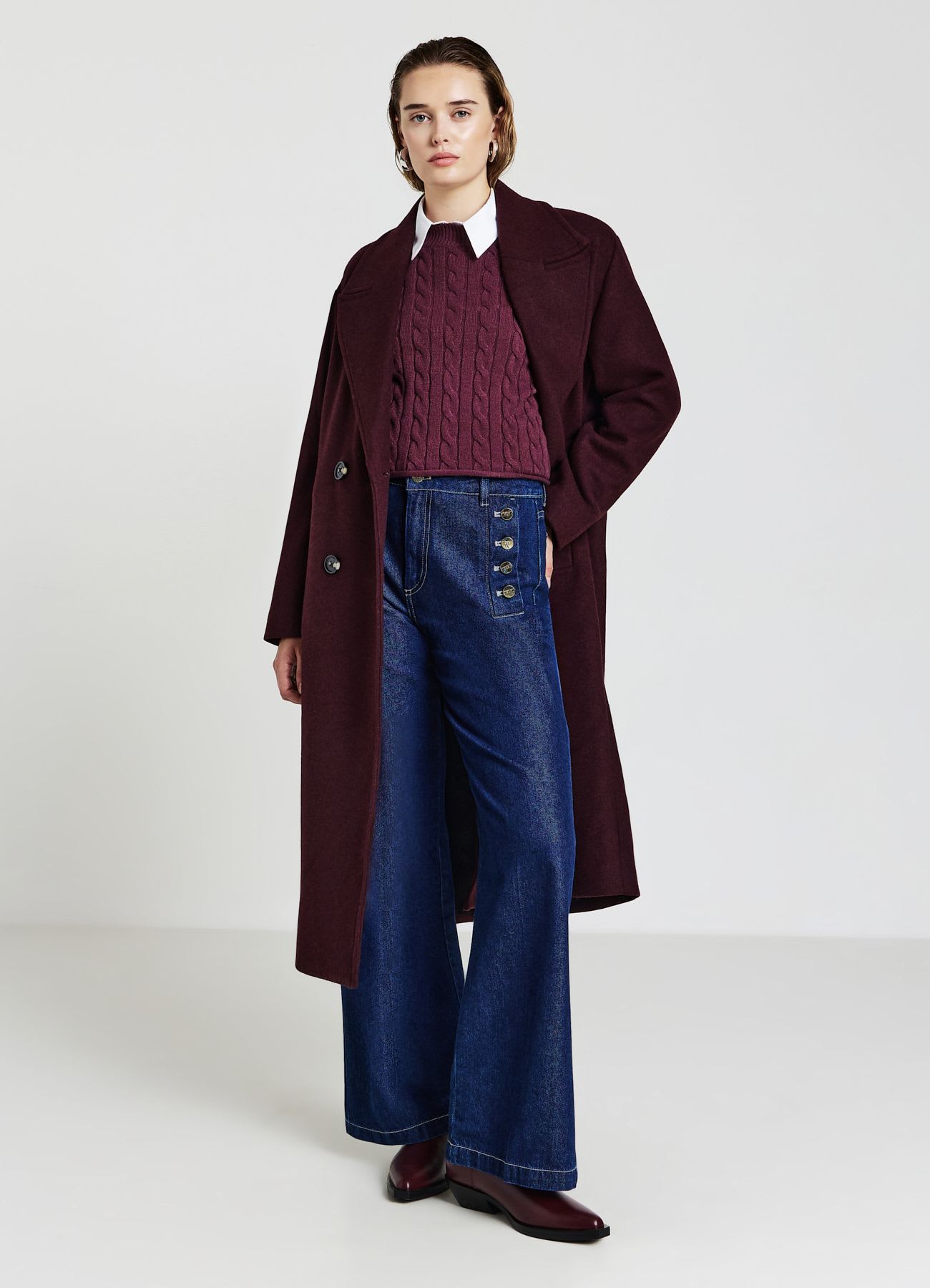 Jeans palazzo con bottoni