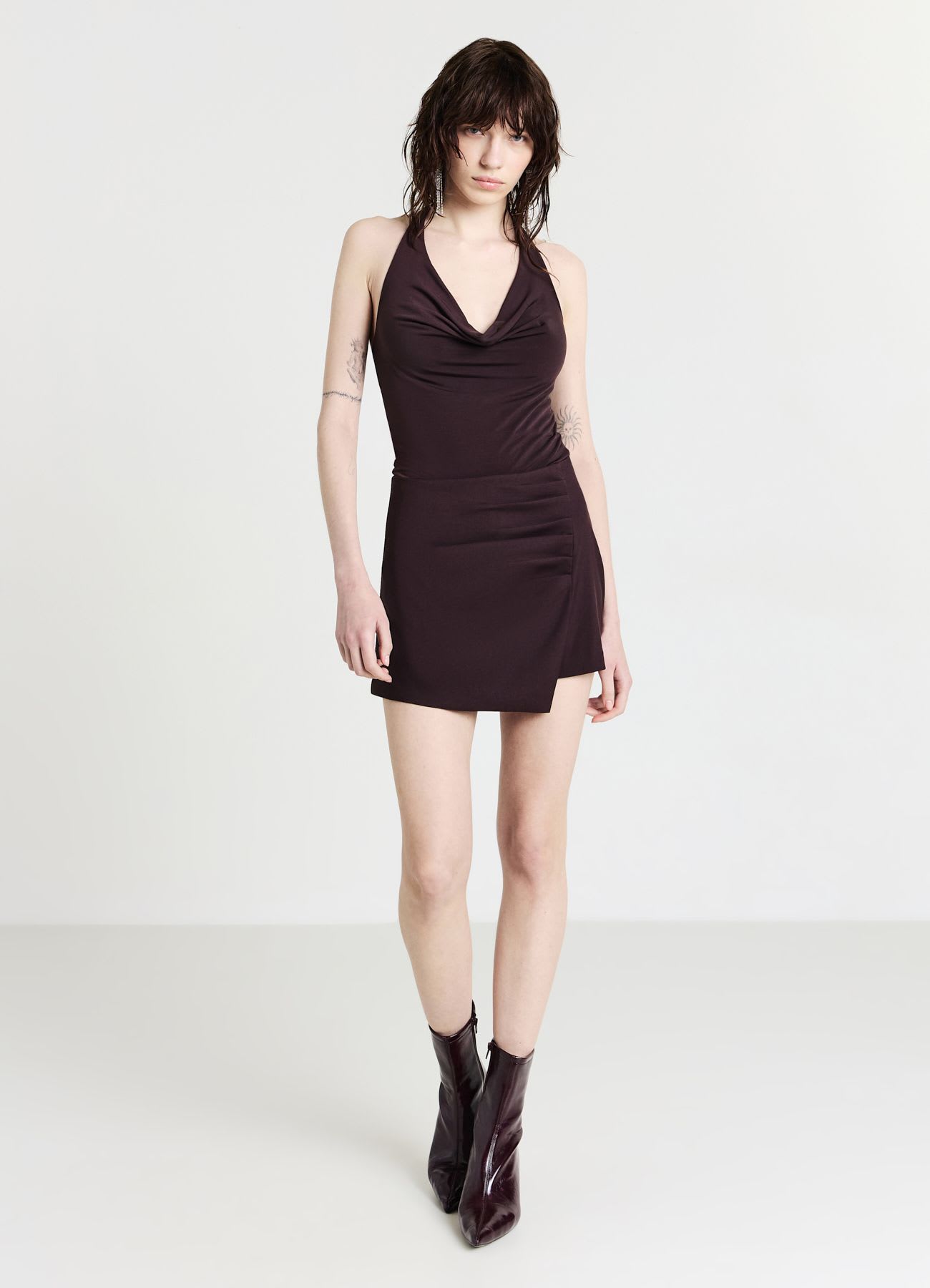 Body halterneck sciallato