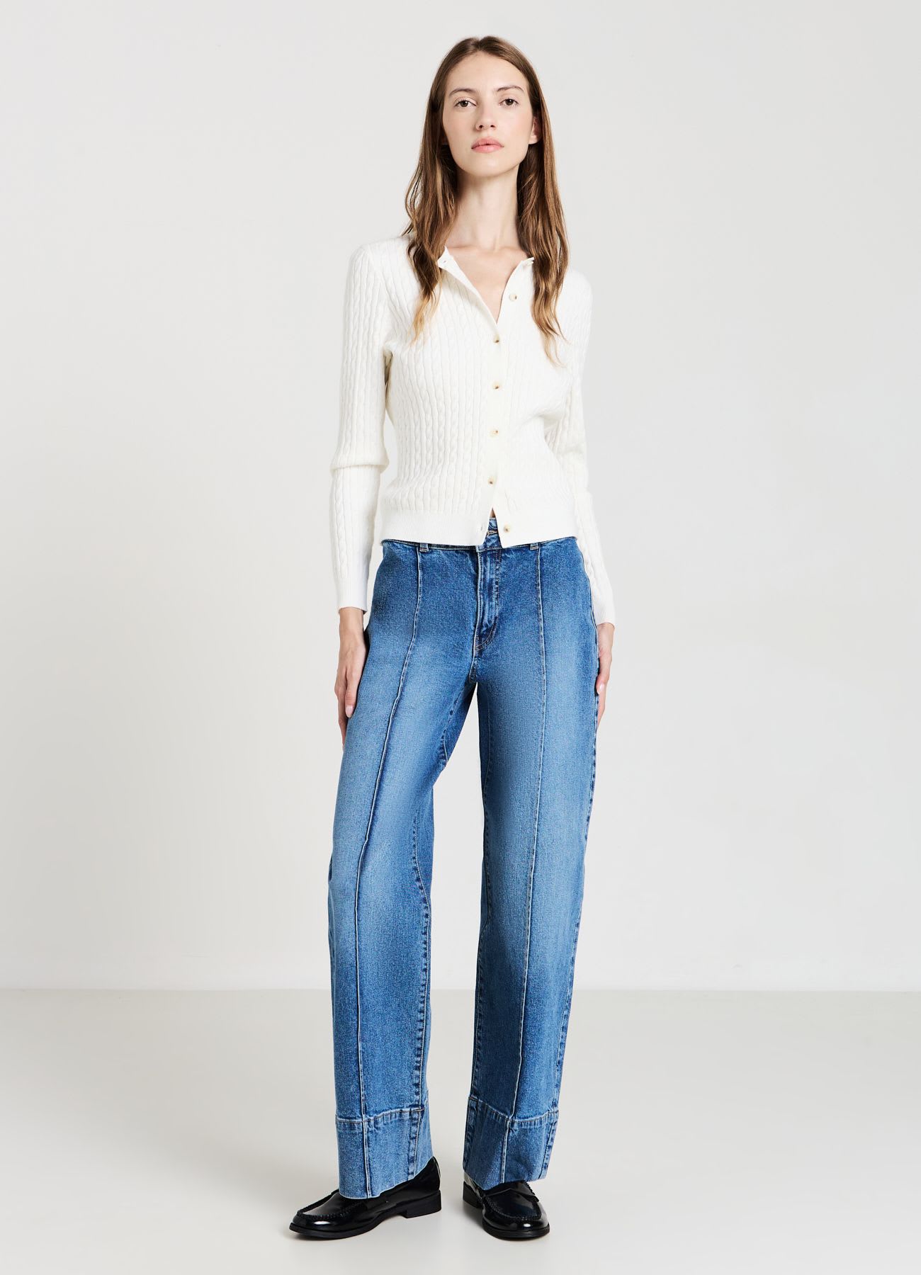 Cardigan con trecce