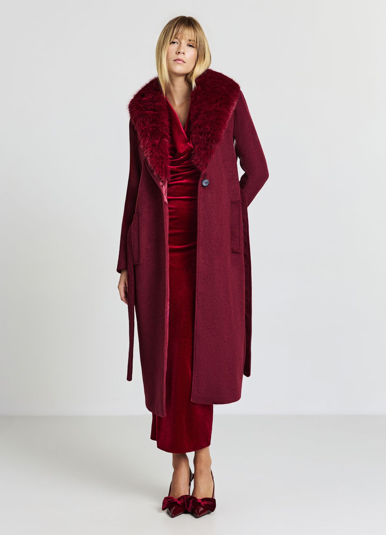 Cappotto collo pelliccia sintetica