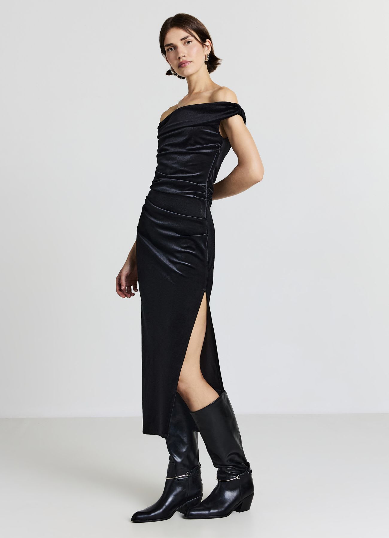 Vestito lungo con drappeggio