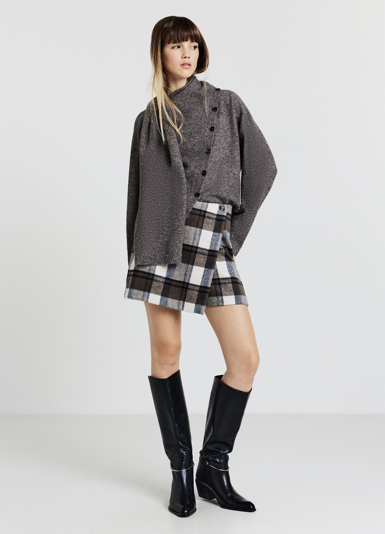 Skort a quadri