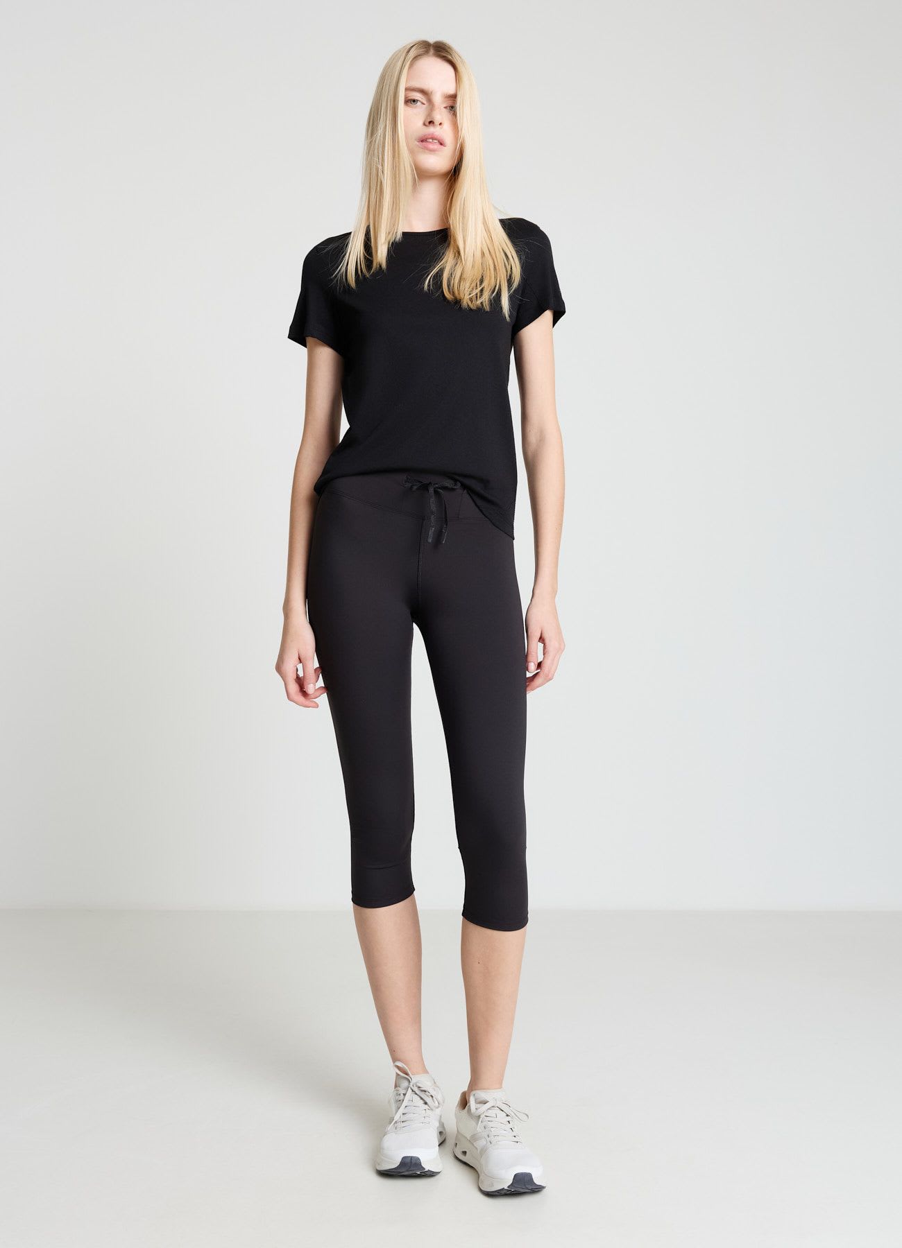 T-shirt sportiva con pannelli a rete