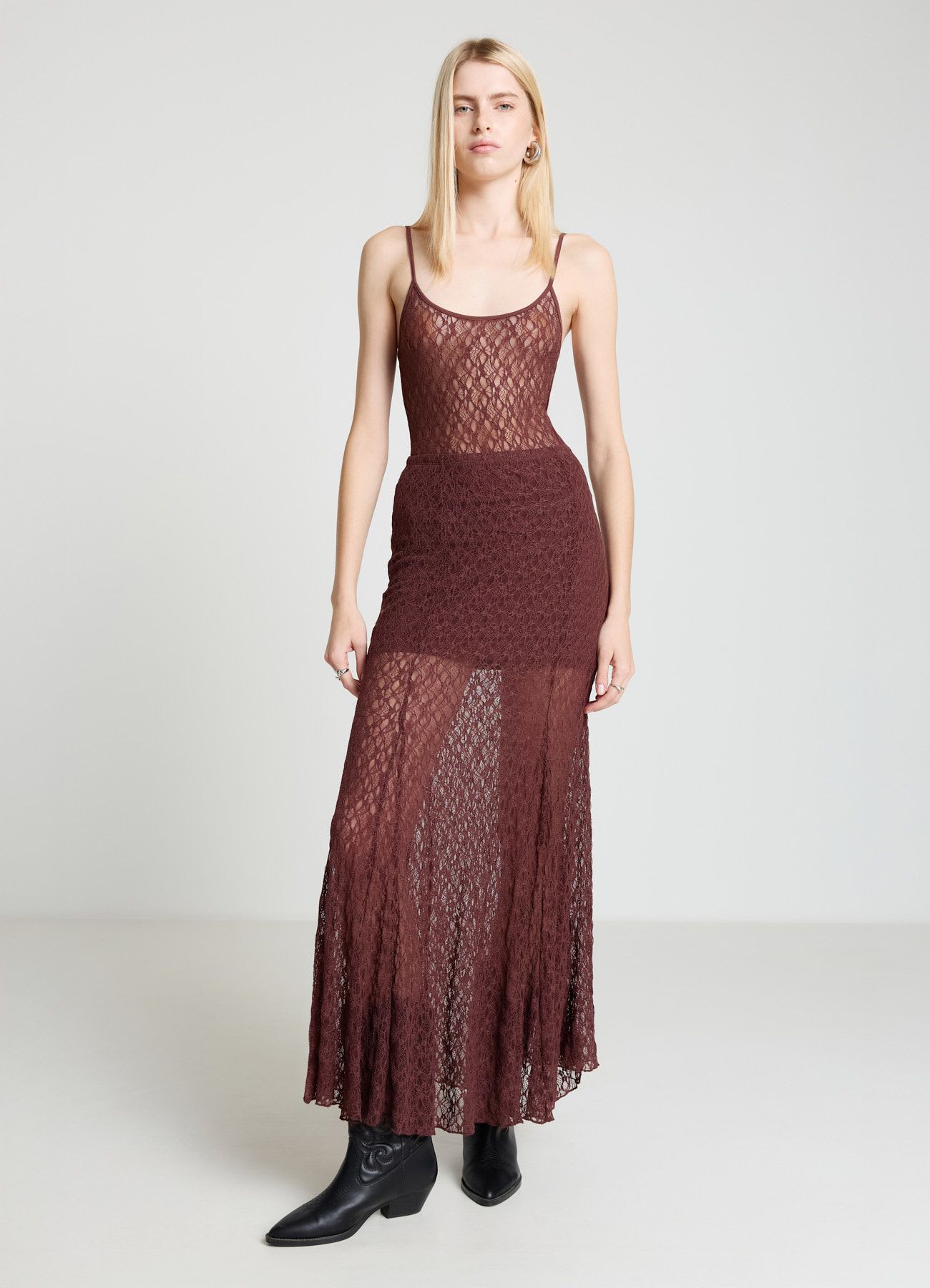 Gonna longuette in pizzo