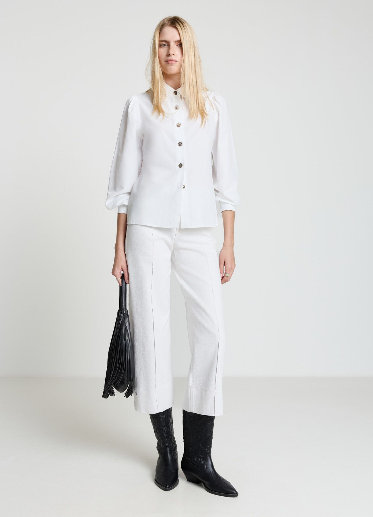 Jeans culotte con piega stirata
