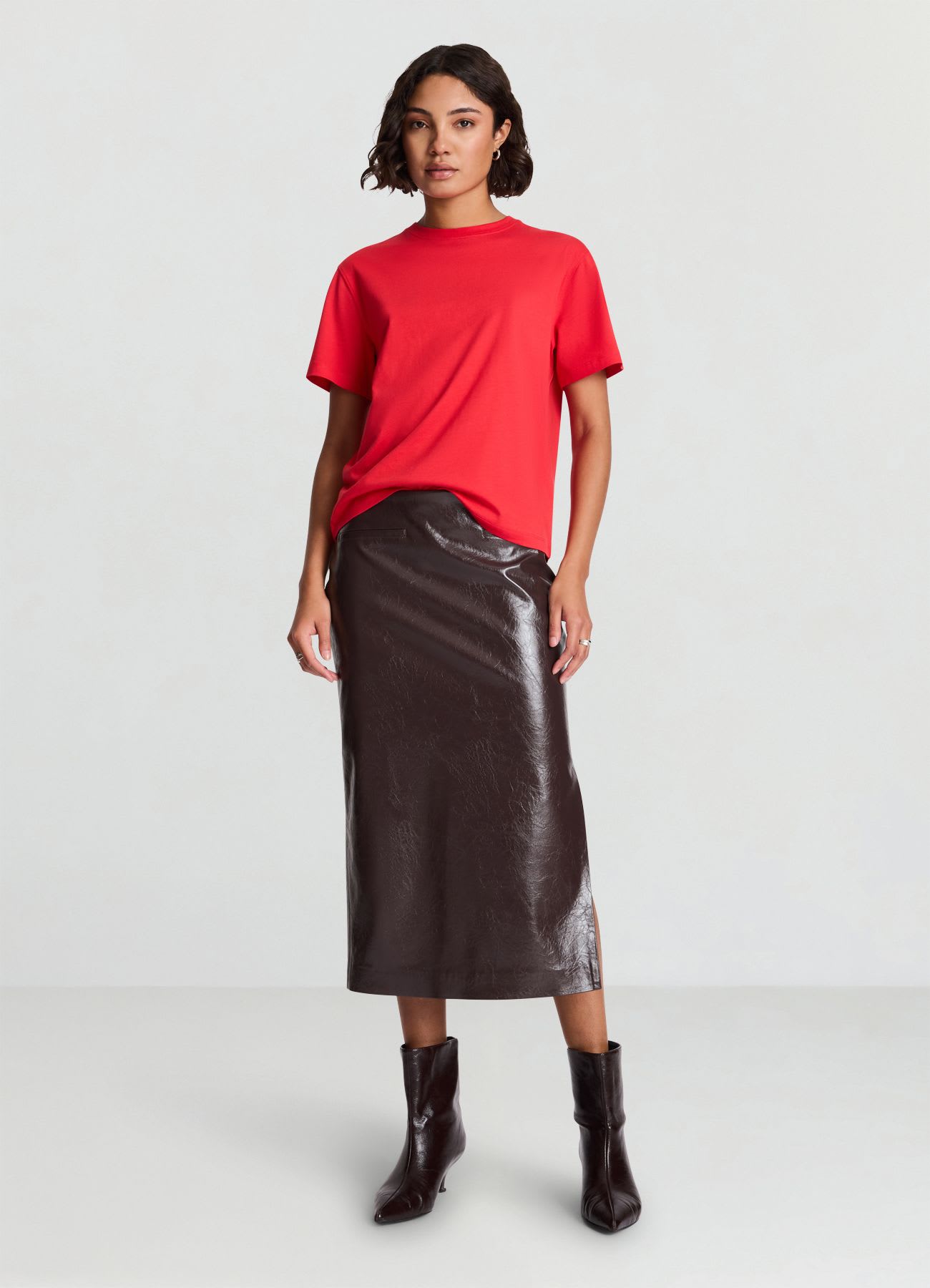 T-shirt girocollo a tinta unita
