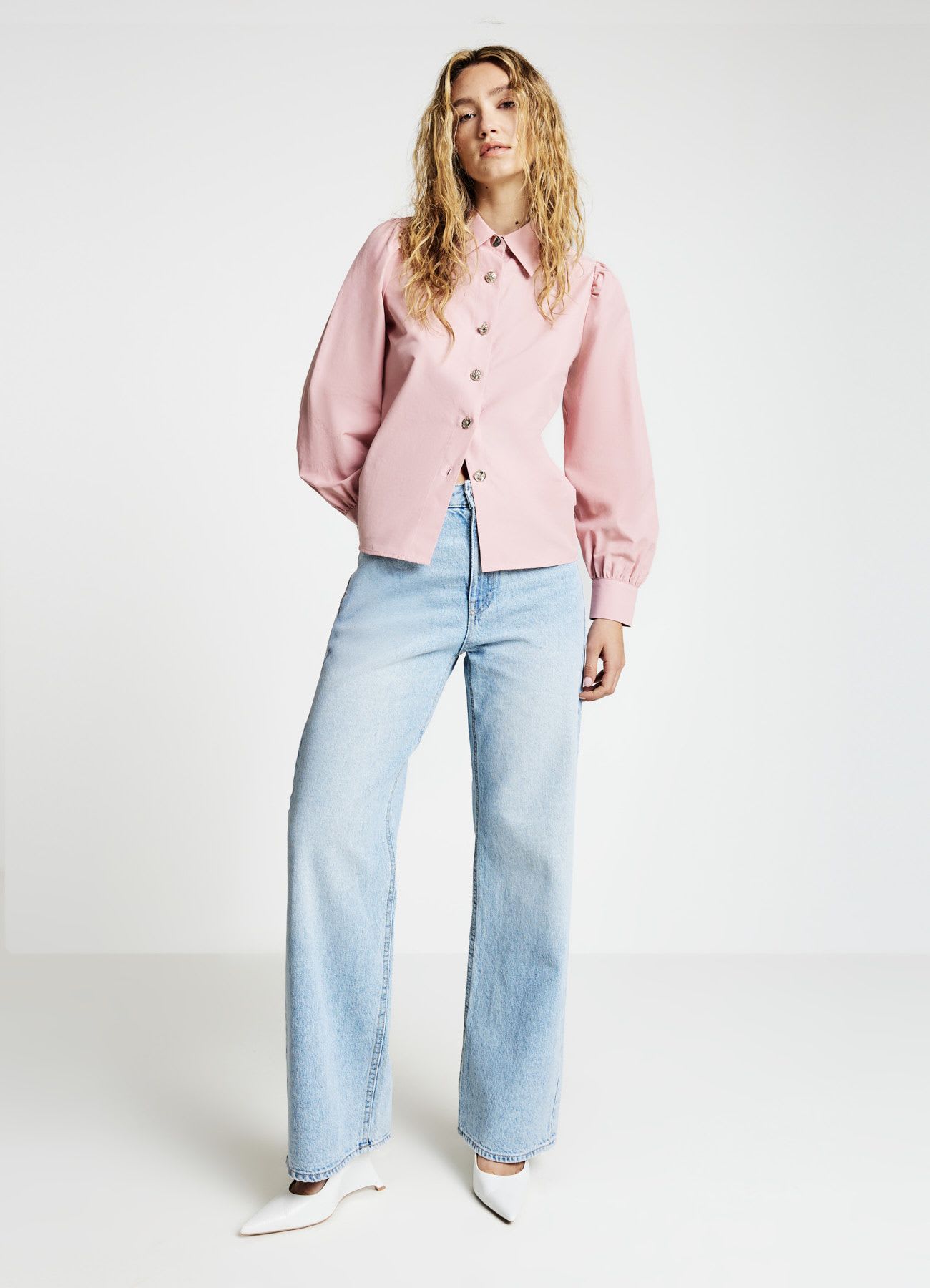 Camicia con bottoni oro