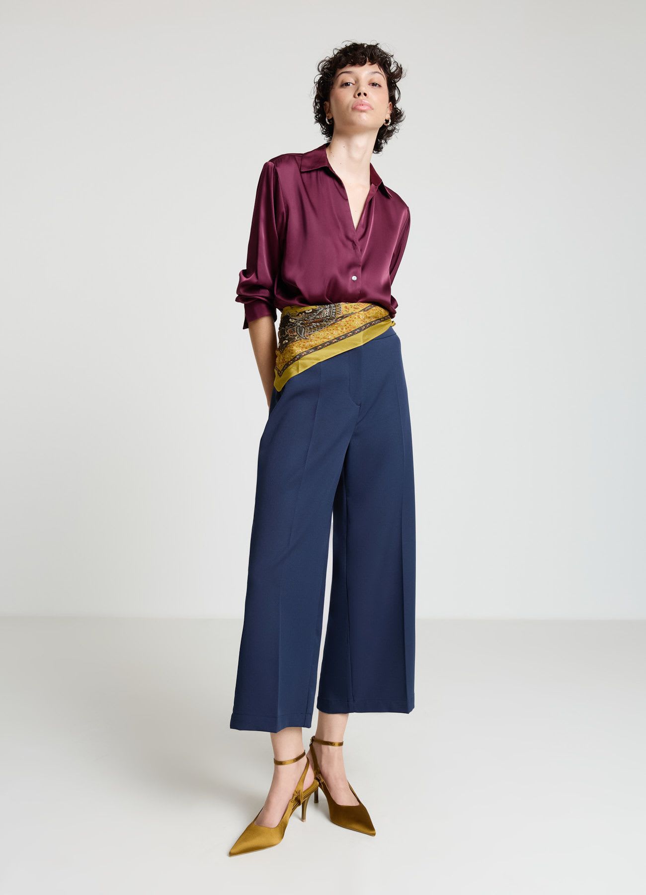 Pantaloni palazzo cropped tinta unita
