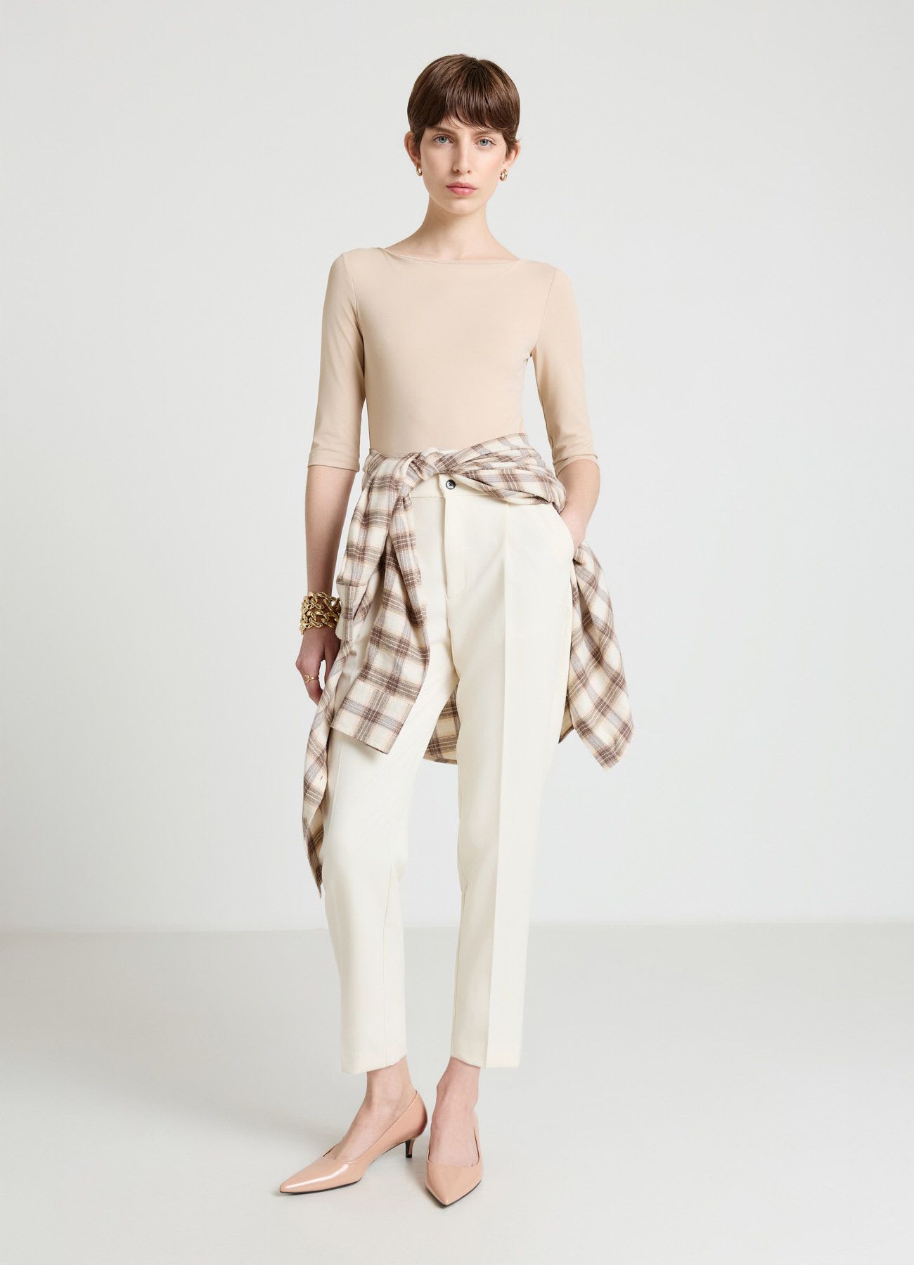 Pantaloni elastico sul retro