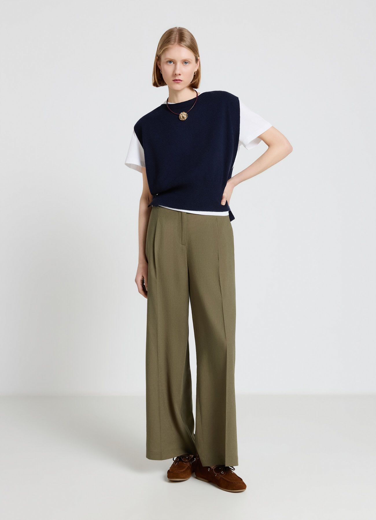 Pantaloni palazzo a vita elasticizzata