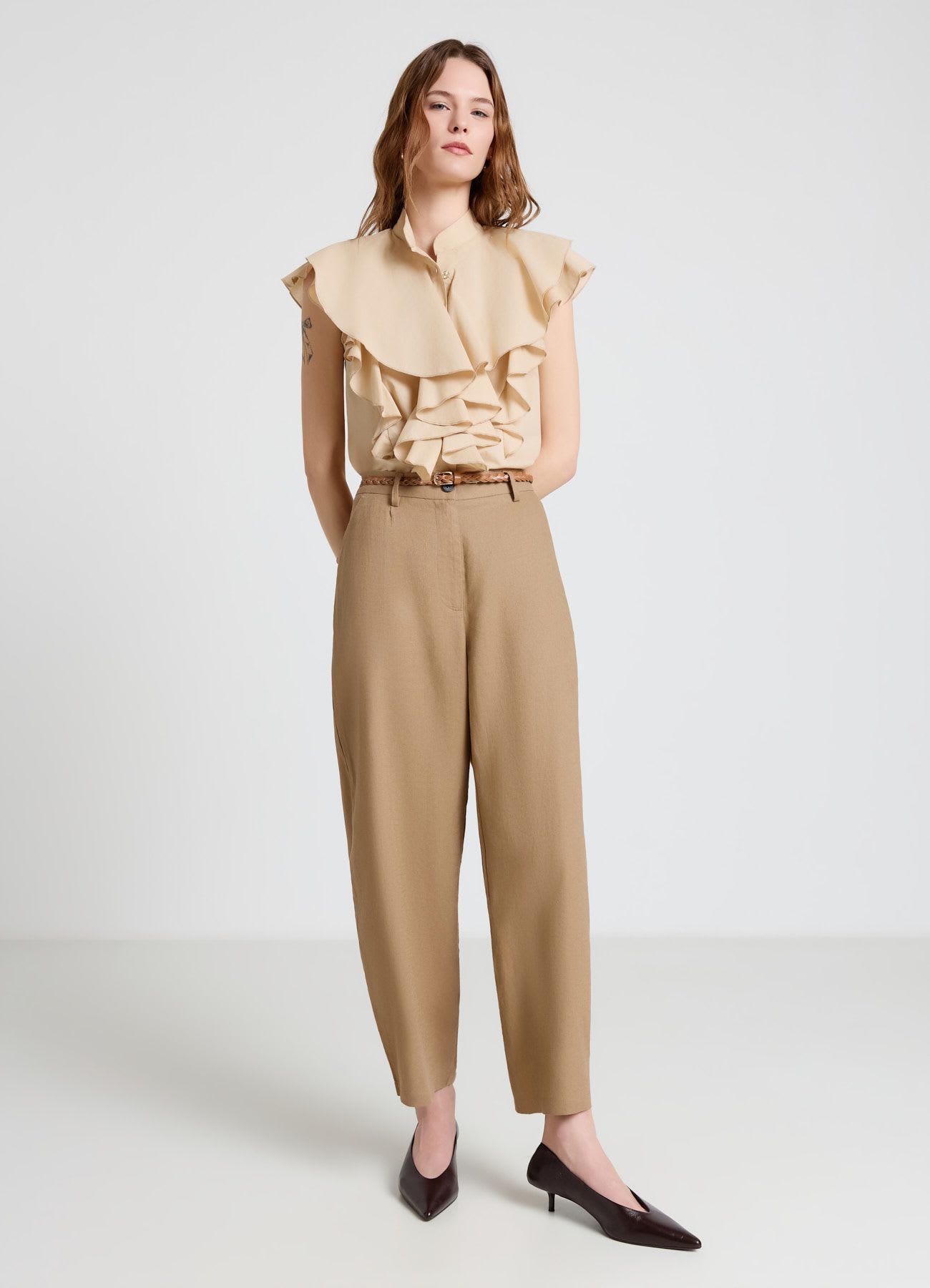 Pantaloni balloon con cintura intrecciata