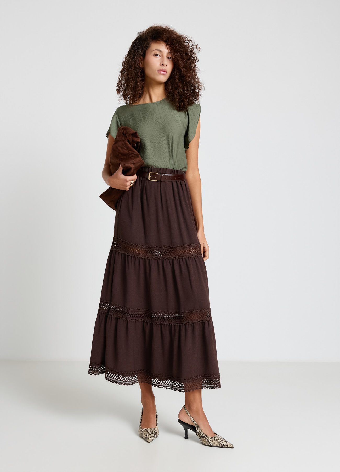 Blusa con maniche a volant