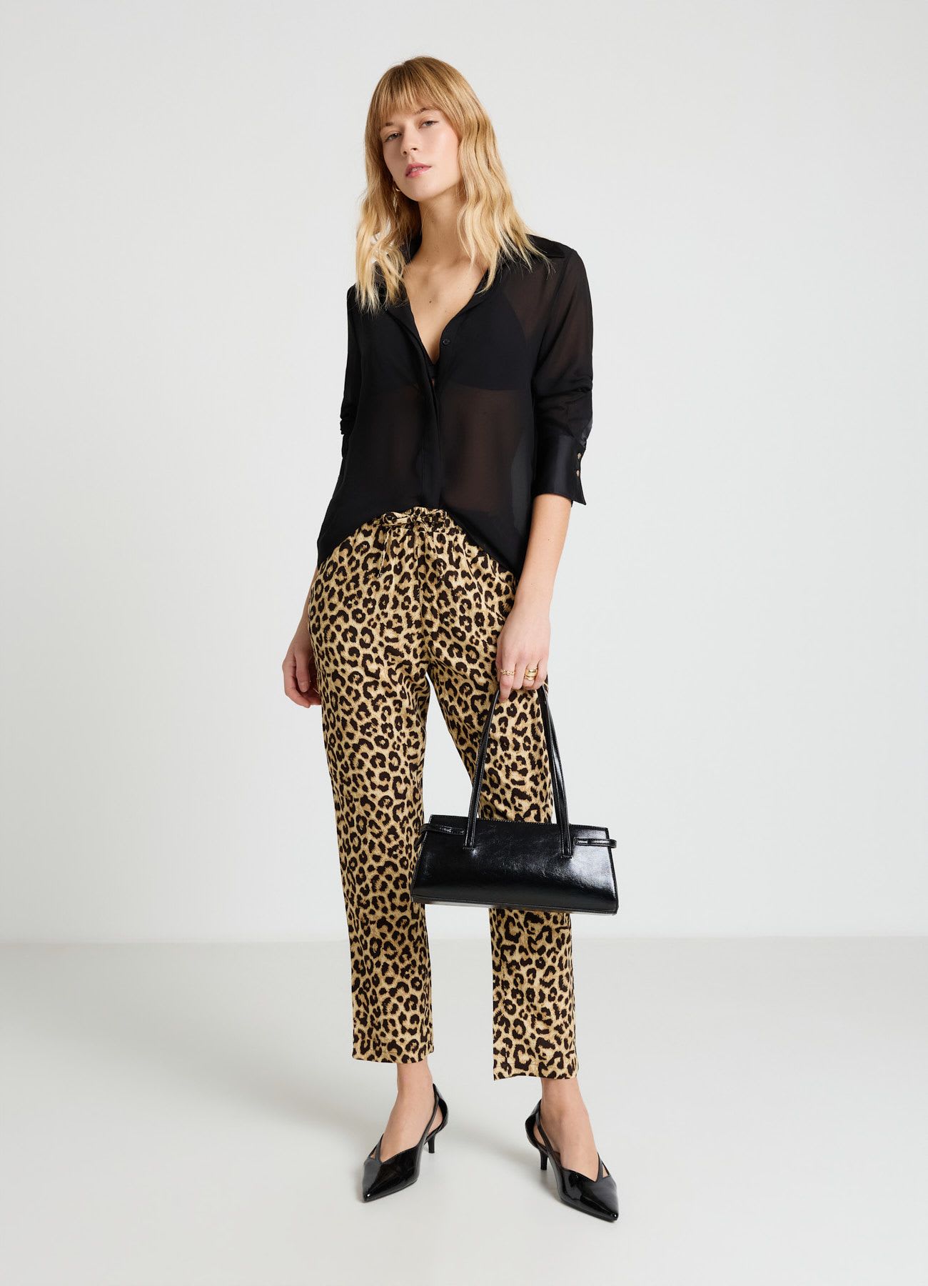 Pantaloni con stampa animalier e coulisse