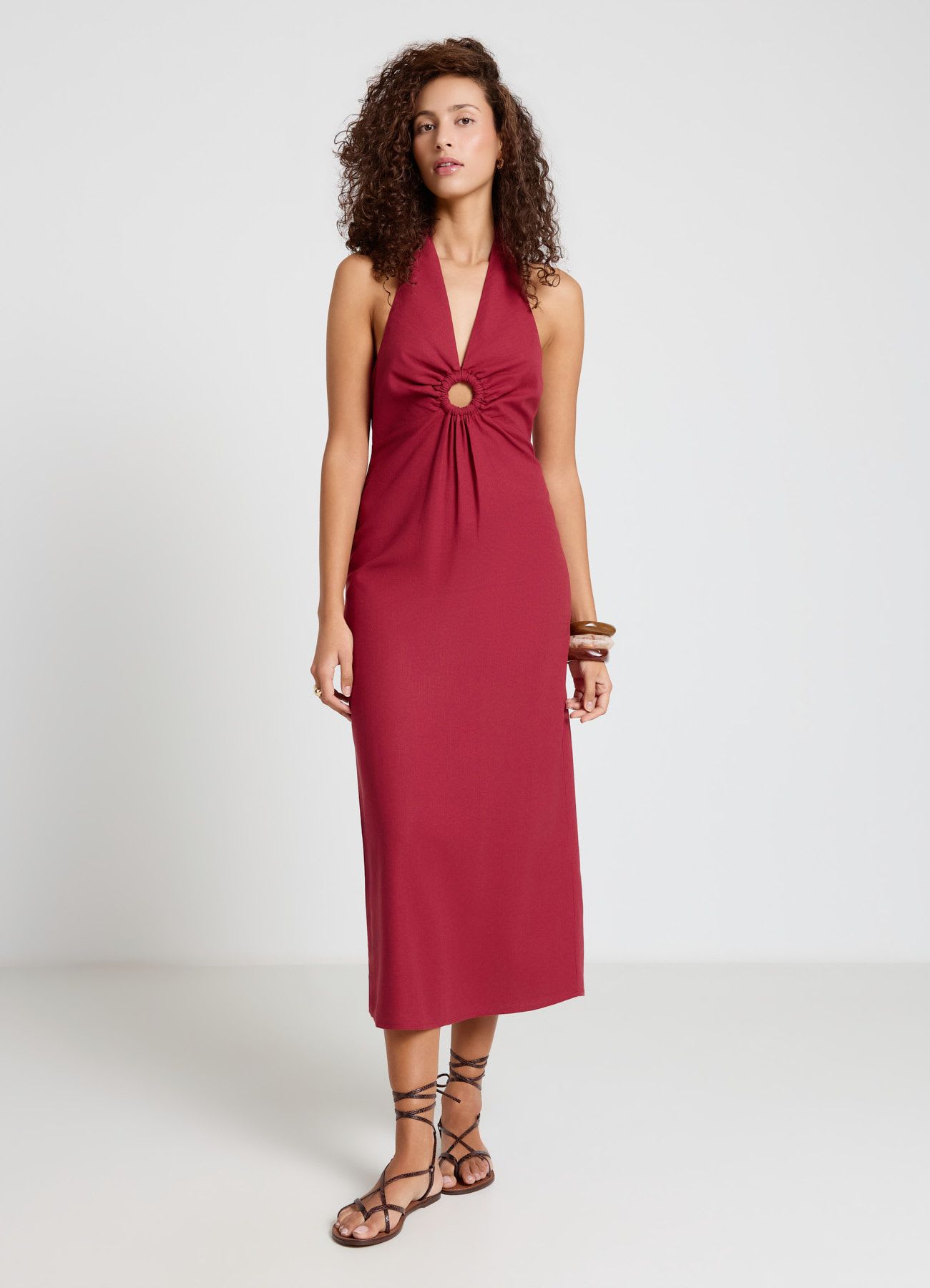 Vestito lungo halter con fiocco e cut-out