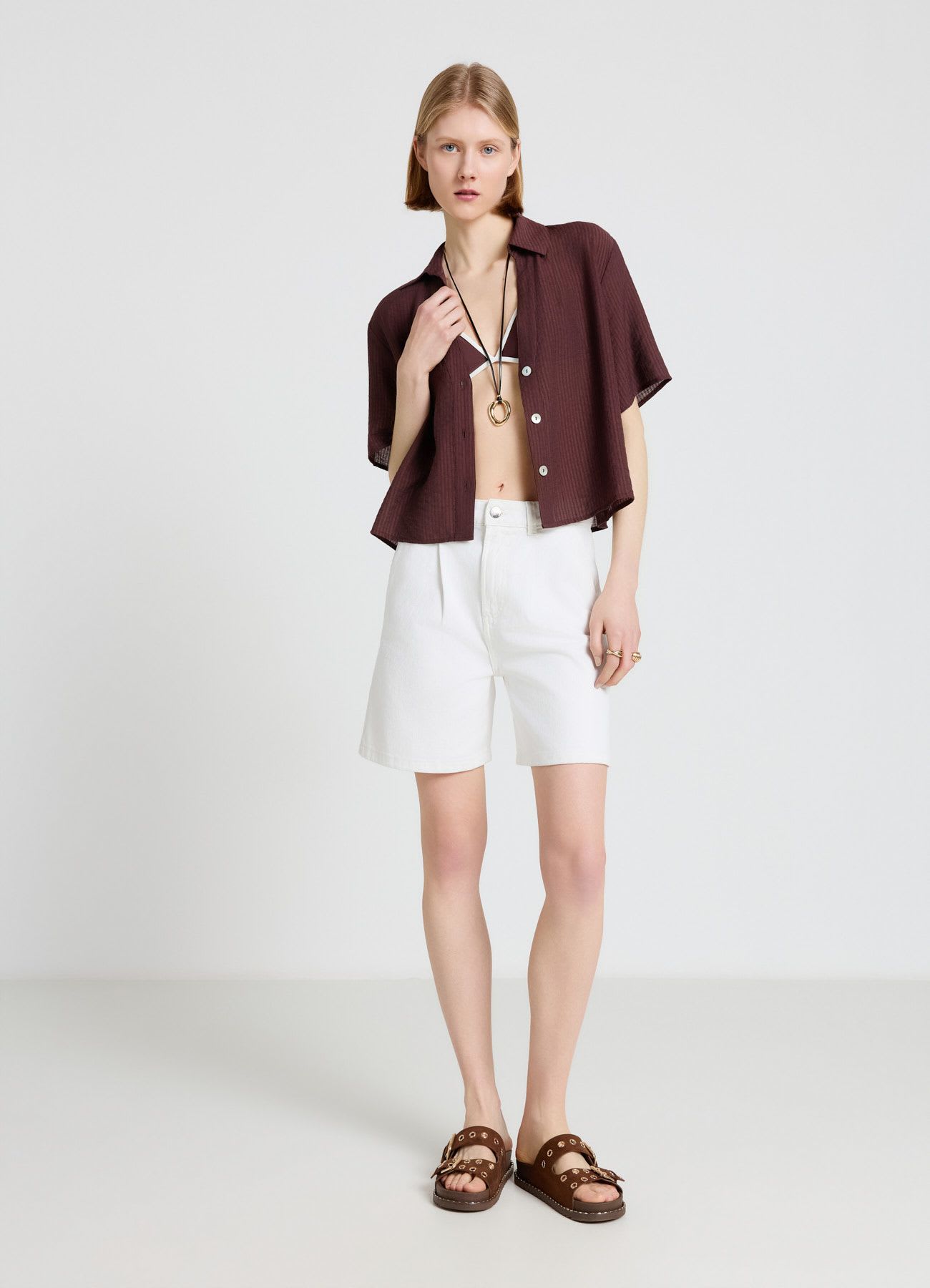 Shorts bermuda in denim con pinces