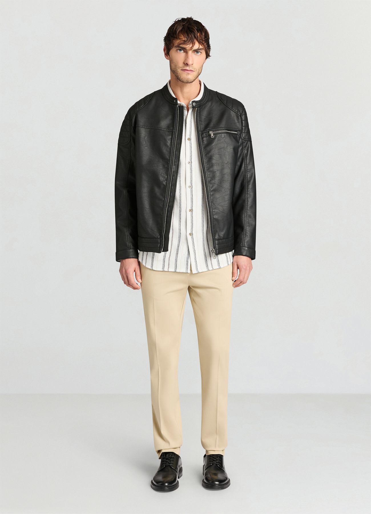 Pantaloni chino slim con vita elasticizzata