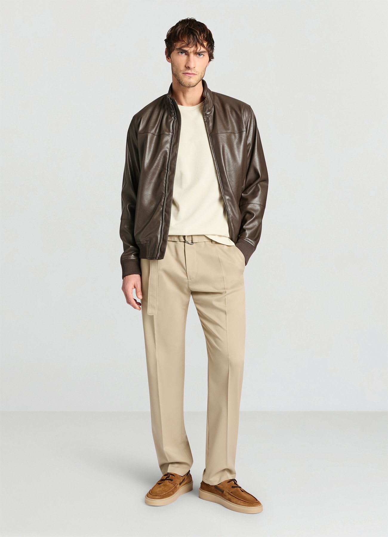 Pantaloni con fusciacca