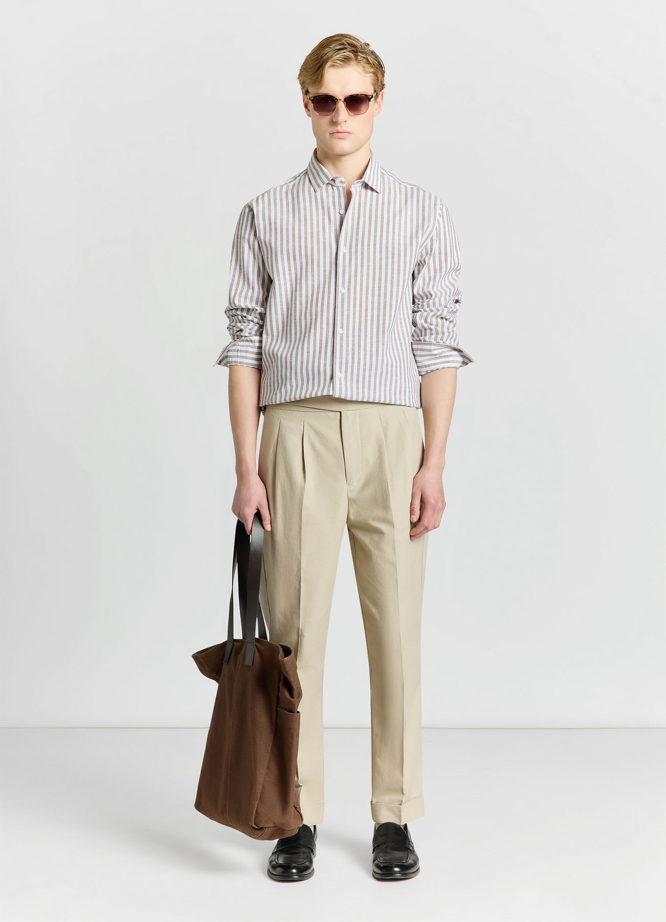 Camicia a righe con colletto classico