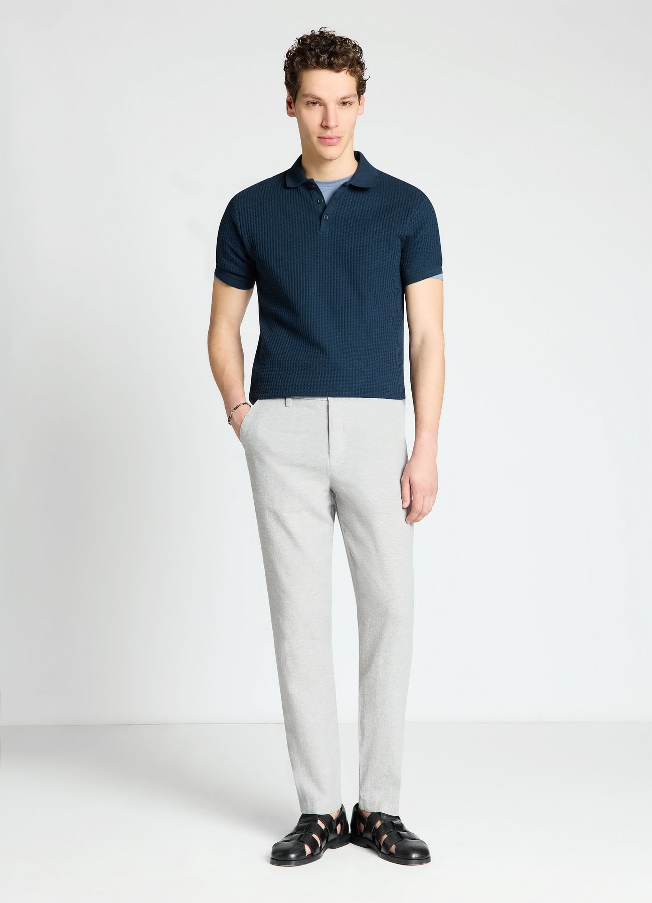 Pantaloni chino in lino
