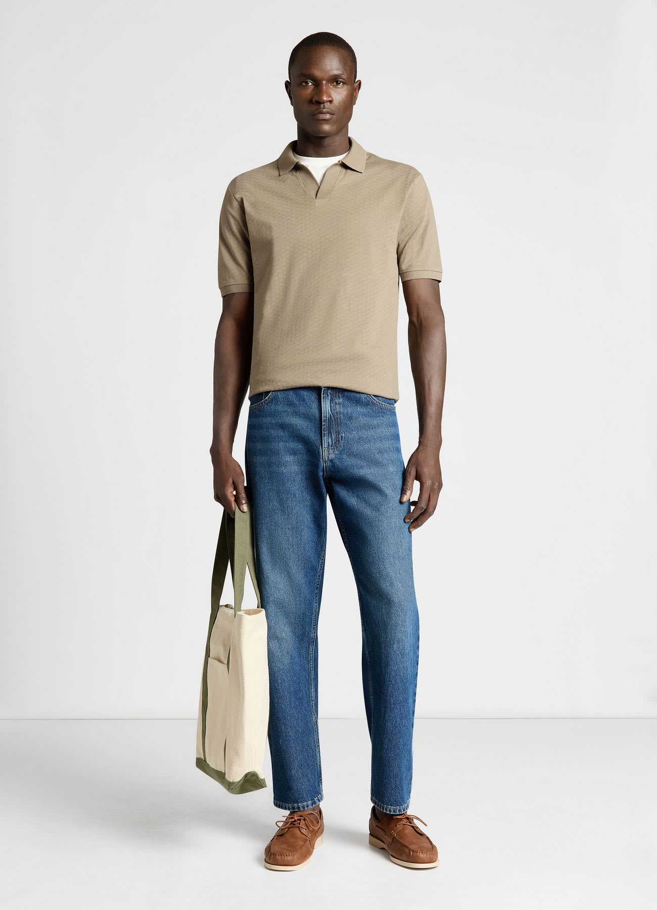 Polo con collo aperto in jacquard