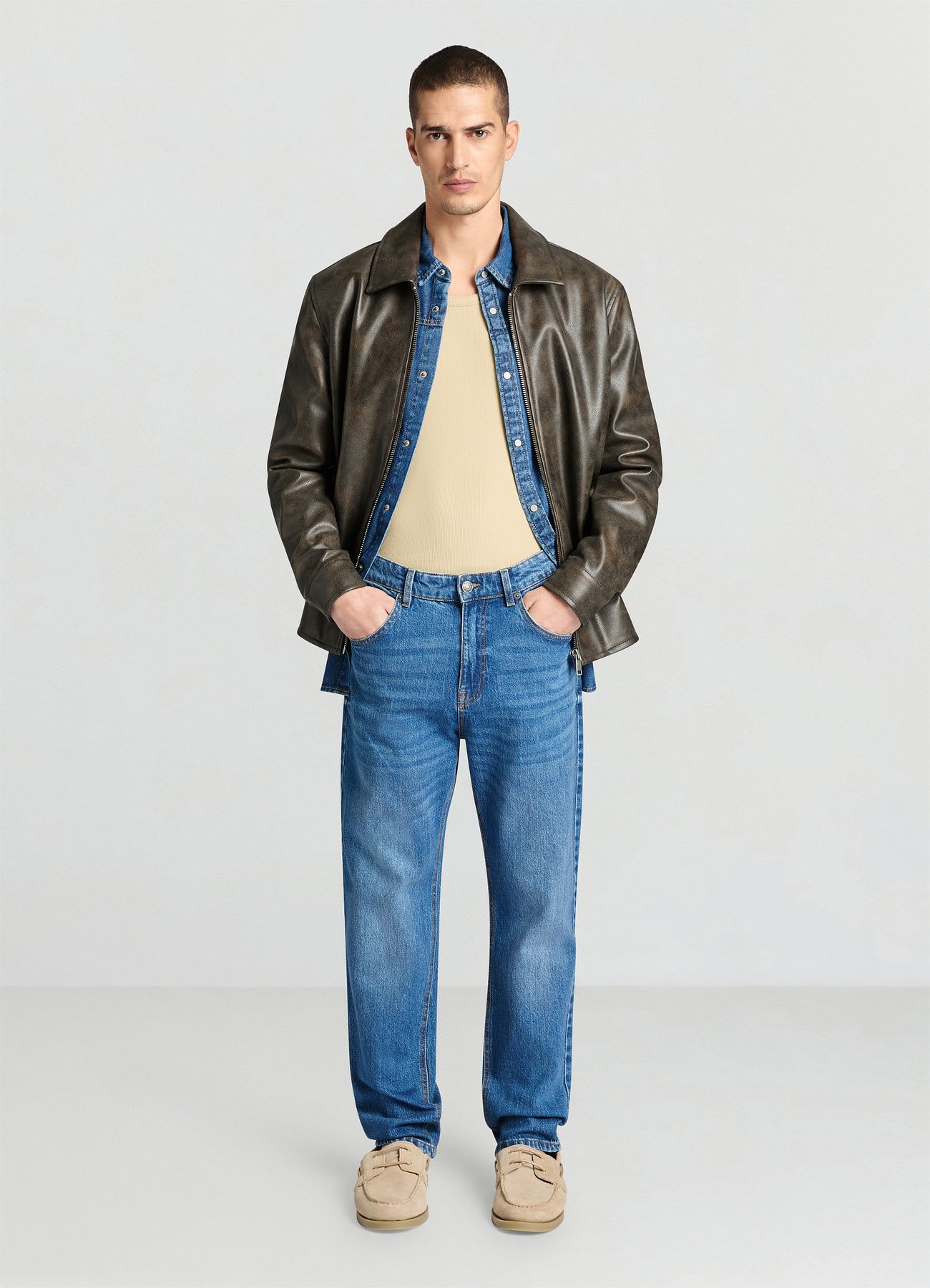 Jeans regular fit a tinta unita